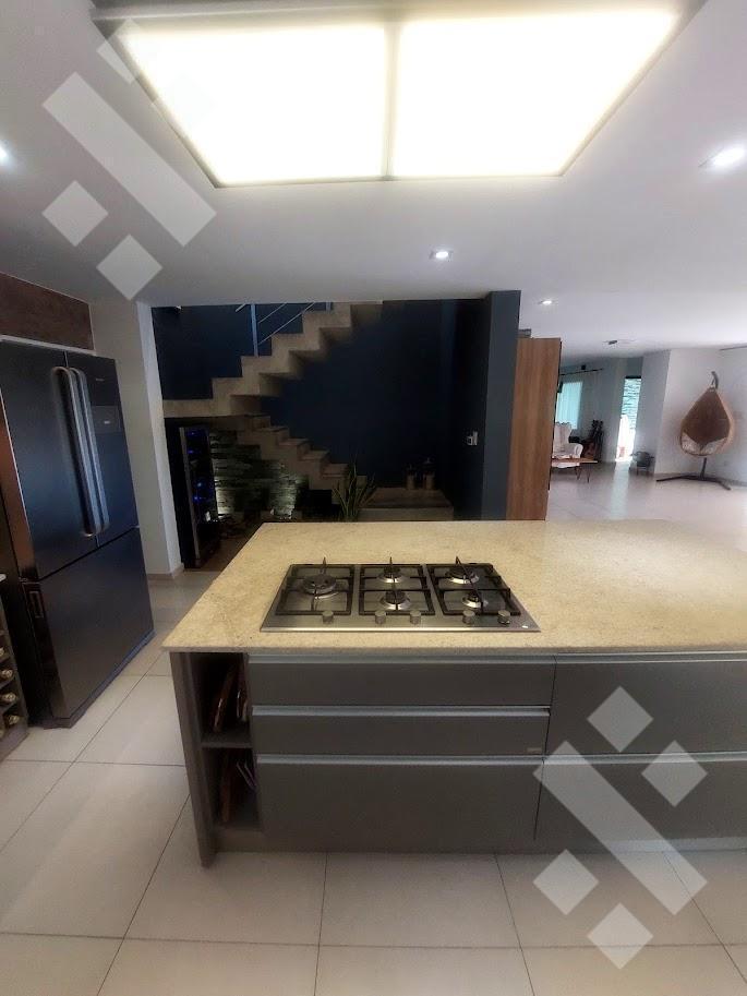 Foto de ALQUILER CASA 4 DORMITORIOS - B° LA ZAGALA, NEUQUÉN, imagen 4