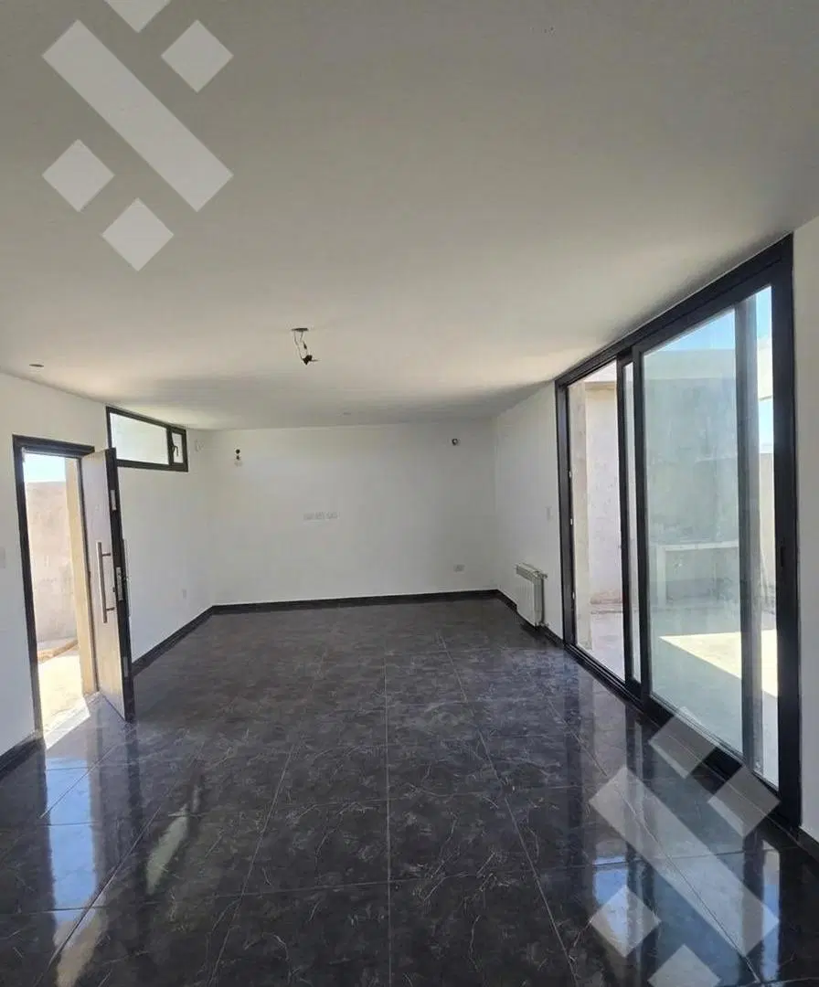 En Alquiler | Casa de 1 Dormitorio | Barrio Procrear | Centenario 4