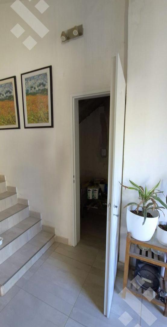 Foto de En Venta Casa 3 Dorm | Patio Quincho Independiente con Potencial, imagen 5