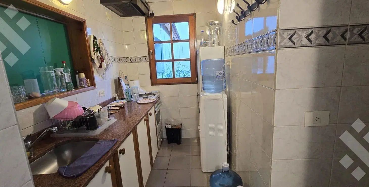 Venta Local en Primer piso   - Diagonal España al 100 - Neuquén Capital 8