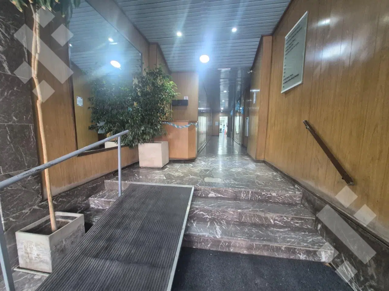 Oficina en Área Centro Oeste 5