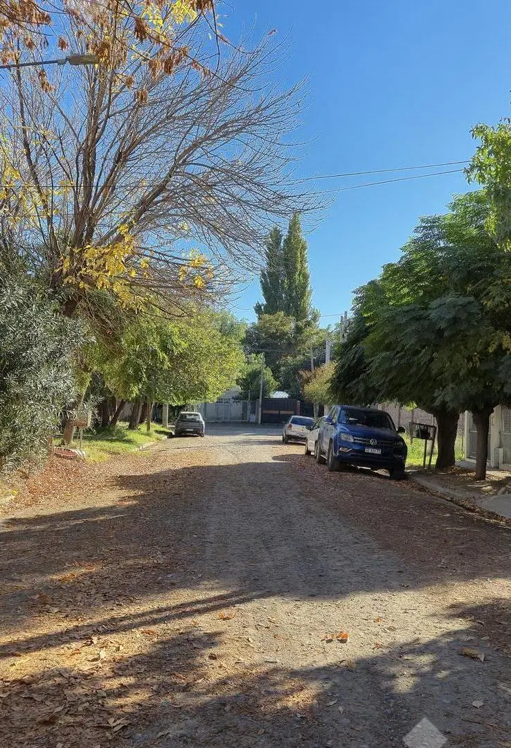 EN VENTA CASA PLOTTIER NEUQUÉN | LOTEO LOS ÁNGELES | Lote 408 m² | 2 Dorm   Estudio | Garage 8