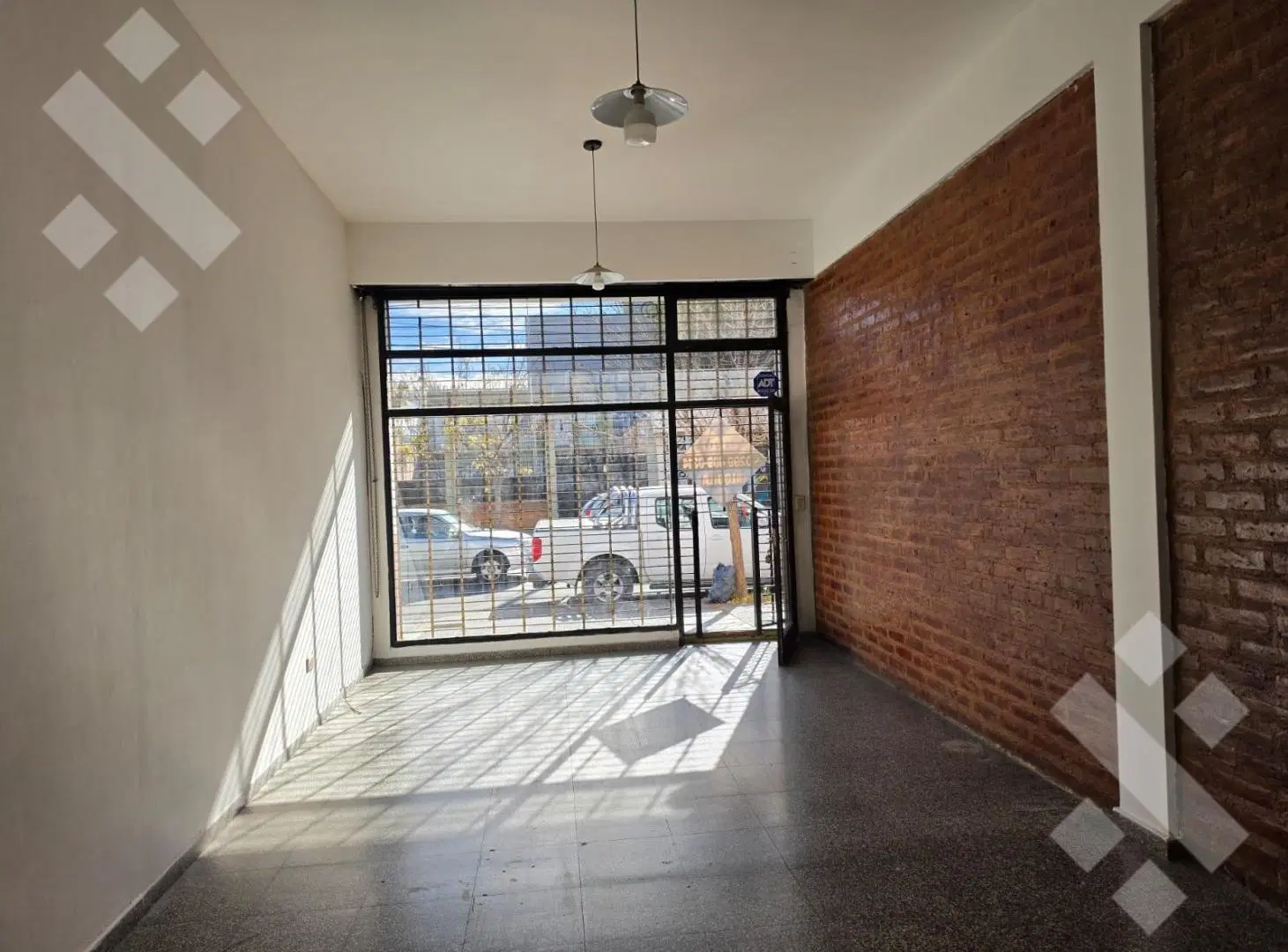 En Alquiler | Local Comercial | Belgrano 1800 | Neuquén 2