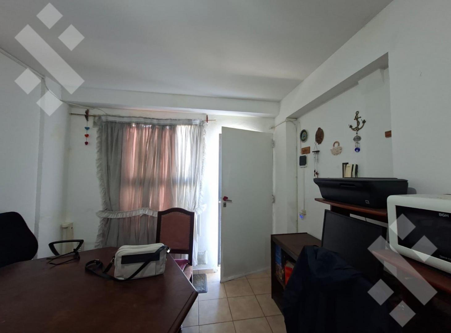 Foto de VENTA DEPARTAMENTO 1 DORMITORIO Bº HUILICHES, imagen 3
