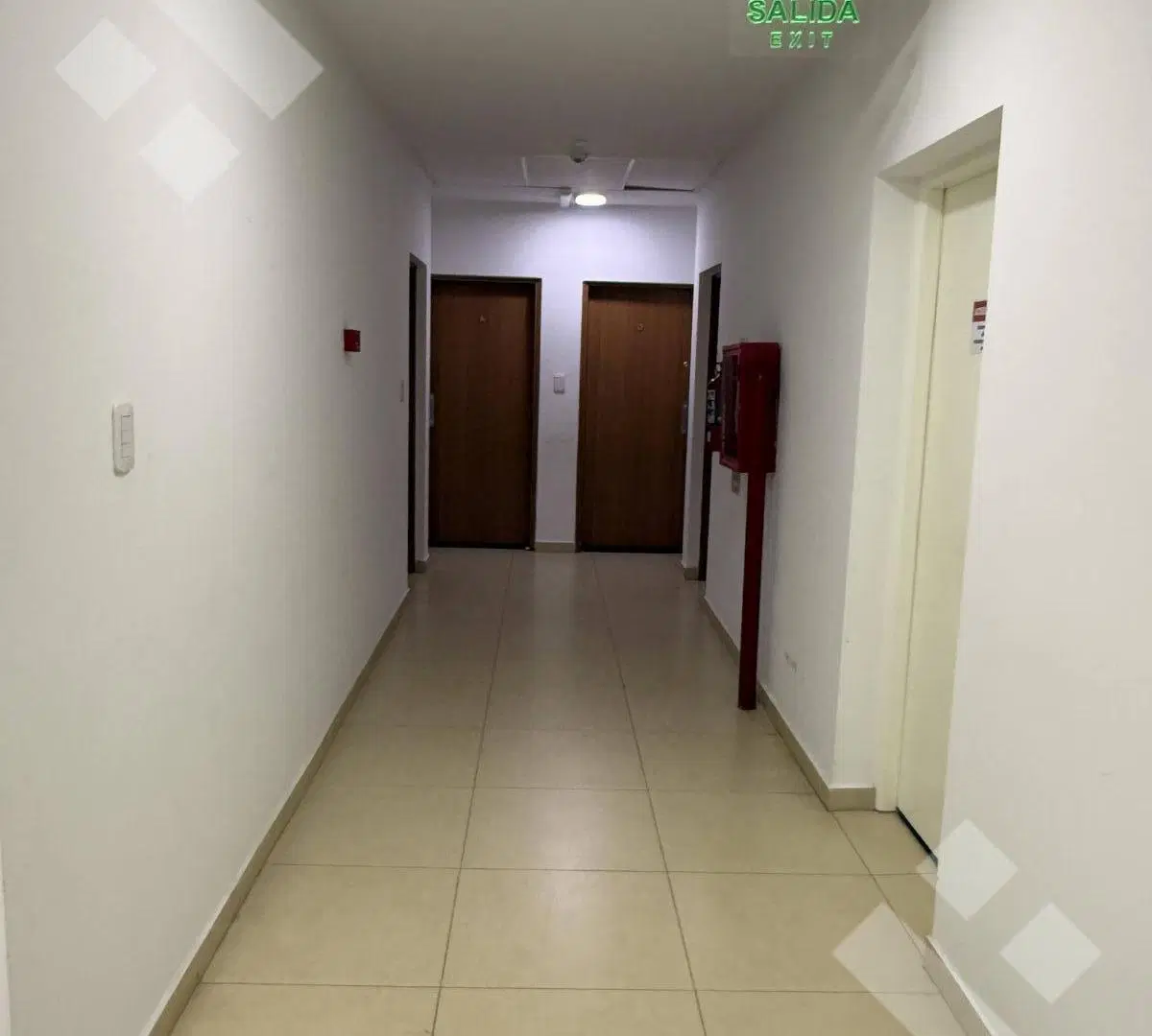 VENTA DEPARTAMENTO 1 DORMITORIO C/COCHERA Y BAULERA  - CENTRO, CIPOLLETTI 2