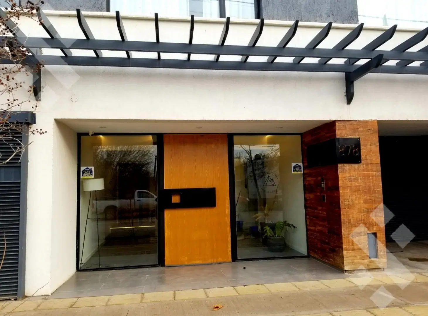 VENTA SEMIPISOS 2 DORMITORIOS, B° JARDINES DEL REY - NEUQUÉN CAPITAL 2