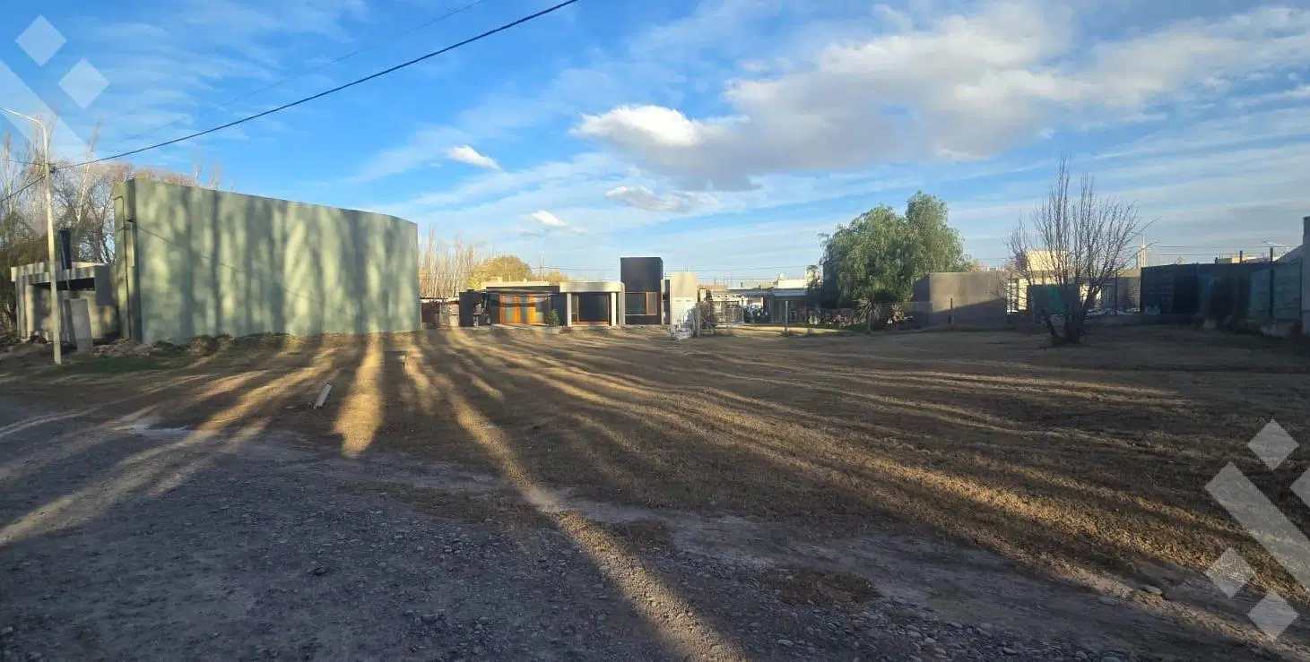 VENTA LOTE 791 M2 - Bº SANTA ANGELA III - CENTENARIO 3