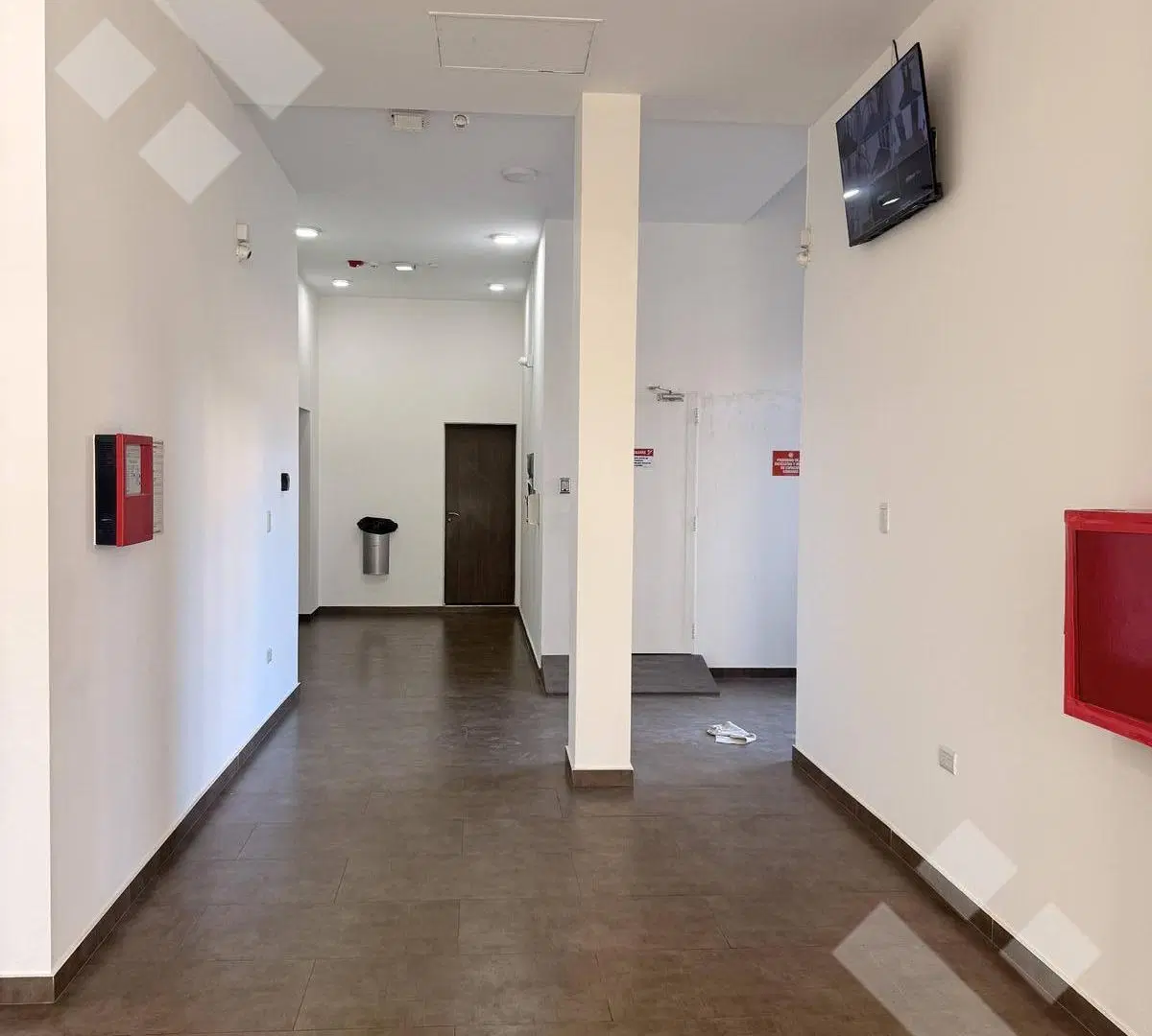 VENTA DEPARTAMENTO 2 DORMITORIOS C/COCHERA Y BAULERA - CENTRO, CIPOLLETTI 2