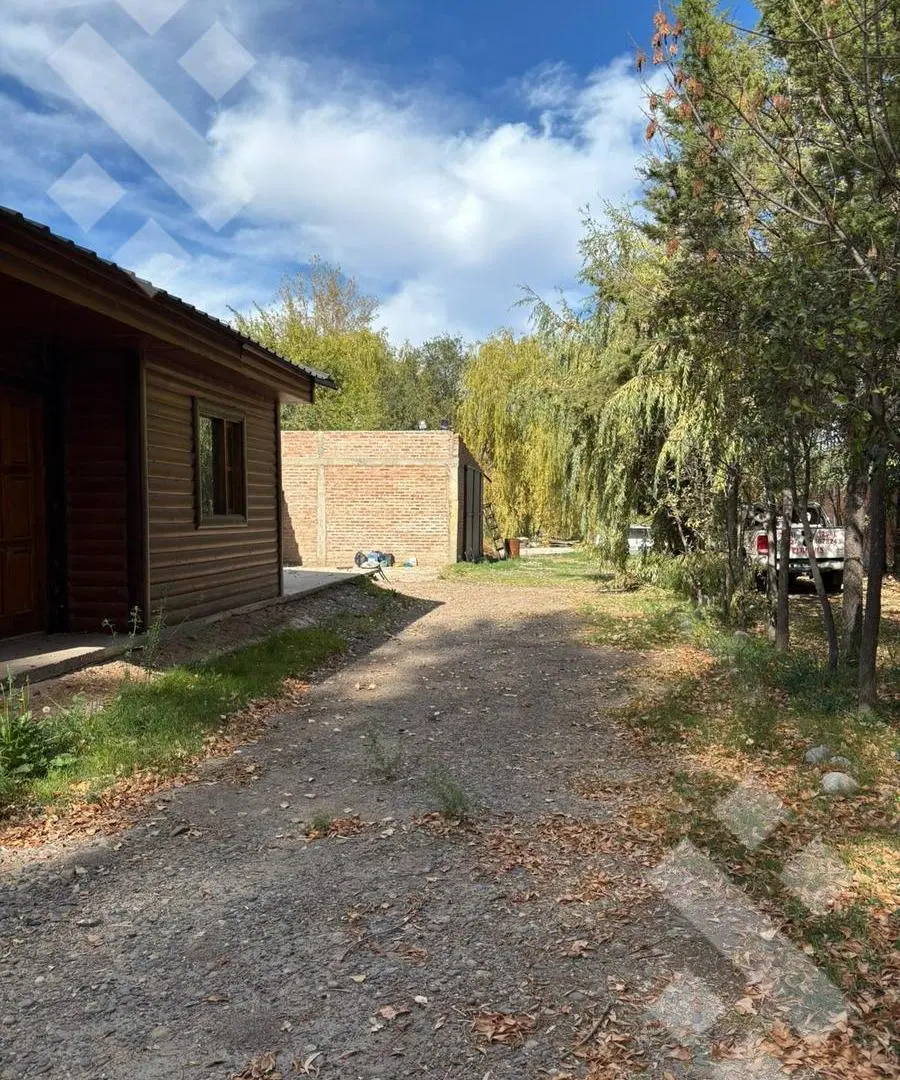 Lote 2800 m2- Nahuel Huapi 146 - a 200 metros del Autódromo parque de Gral. Roca 4
