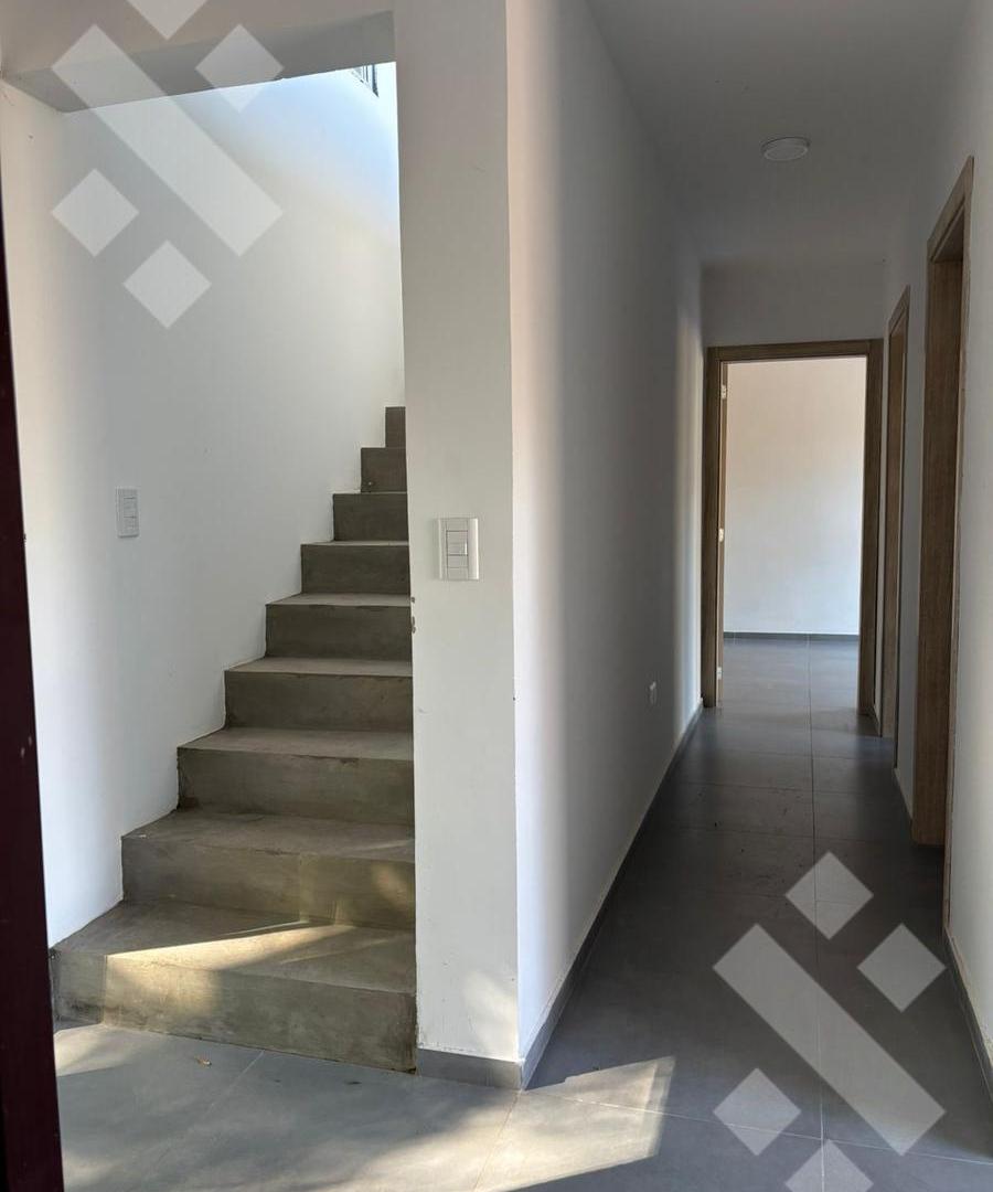 Foto de VENTA CASA (A ESTRENAR) 3 DORMITORIOS (APTA CRÉDITO) - B° PRIVADO VILLA, imagen 1