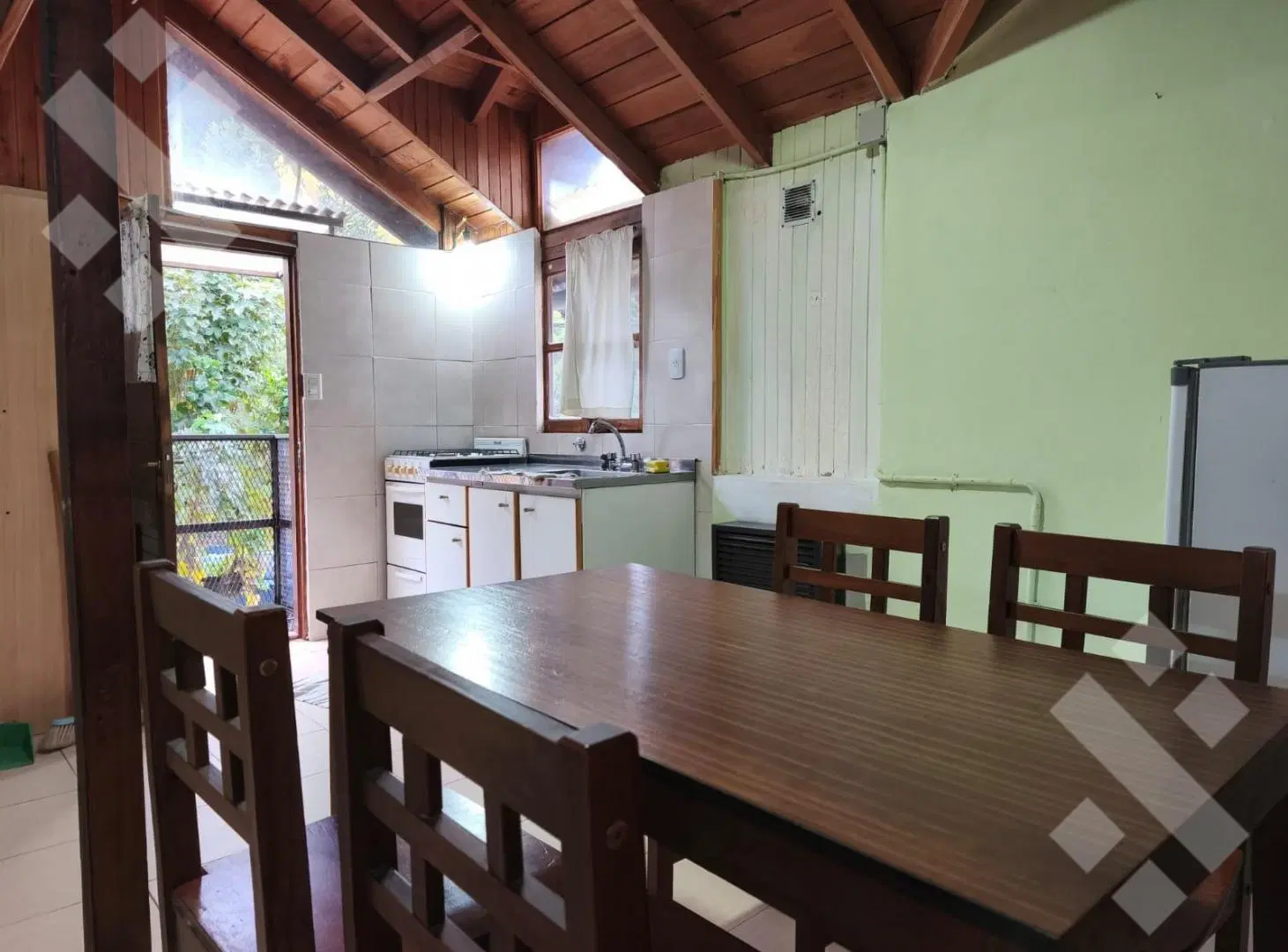 VENTA CABAÑA 3 AMBIENTES - B° BICKEL - SAN MARTIN DE LOS ANDES 4