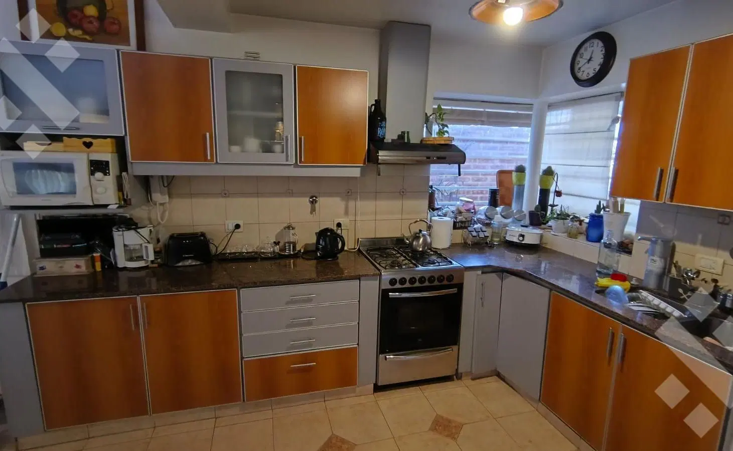 VENTA CASA 4 DORMITORIOS - B° MANZANAR VII, CIPOLLETTI 4