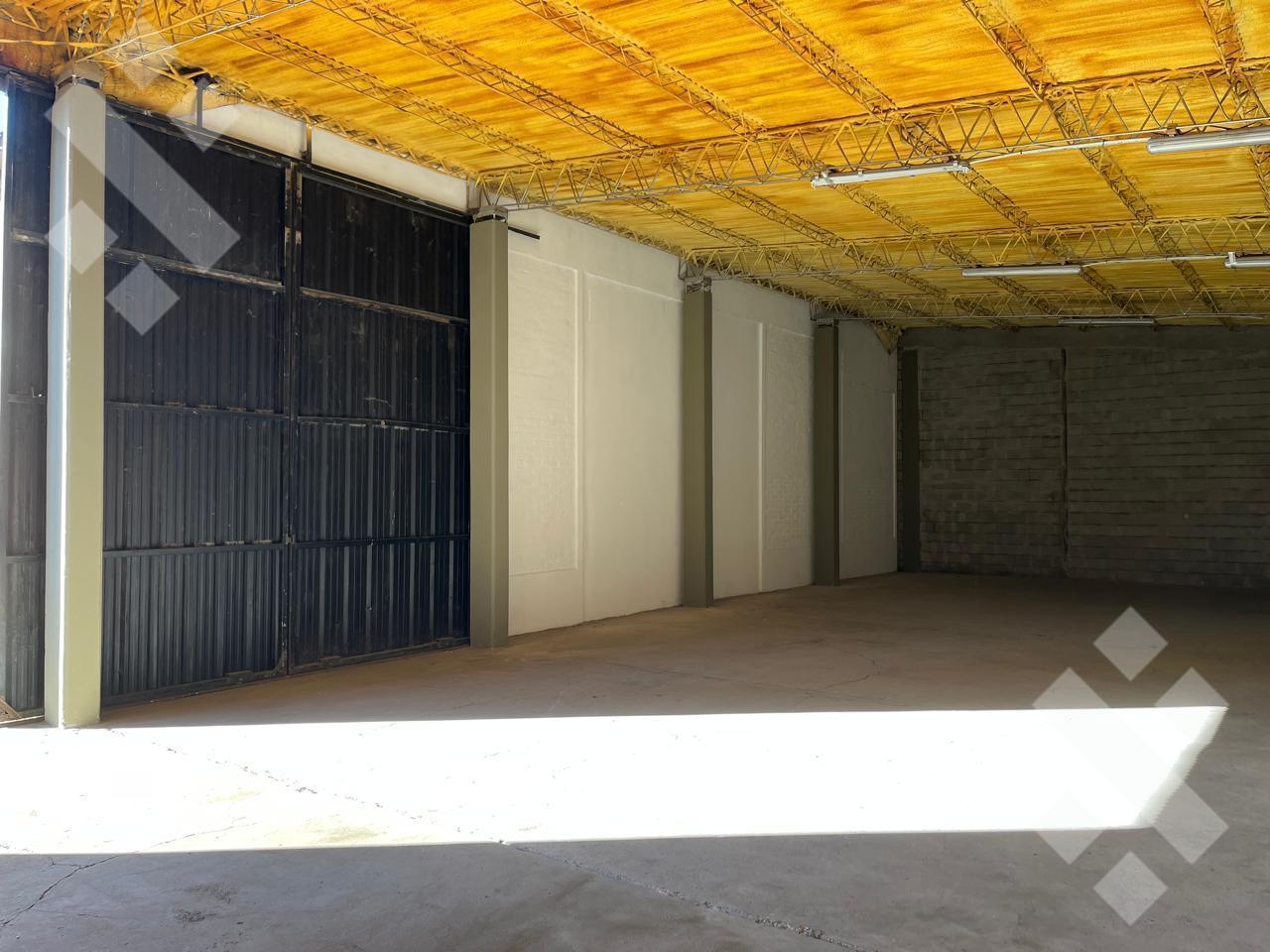 Foto de Alquiler galpon 200 m2 - B.° Villa Paur - San Martín de los Andes, imagen 4