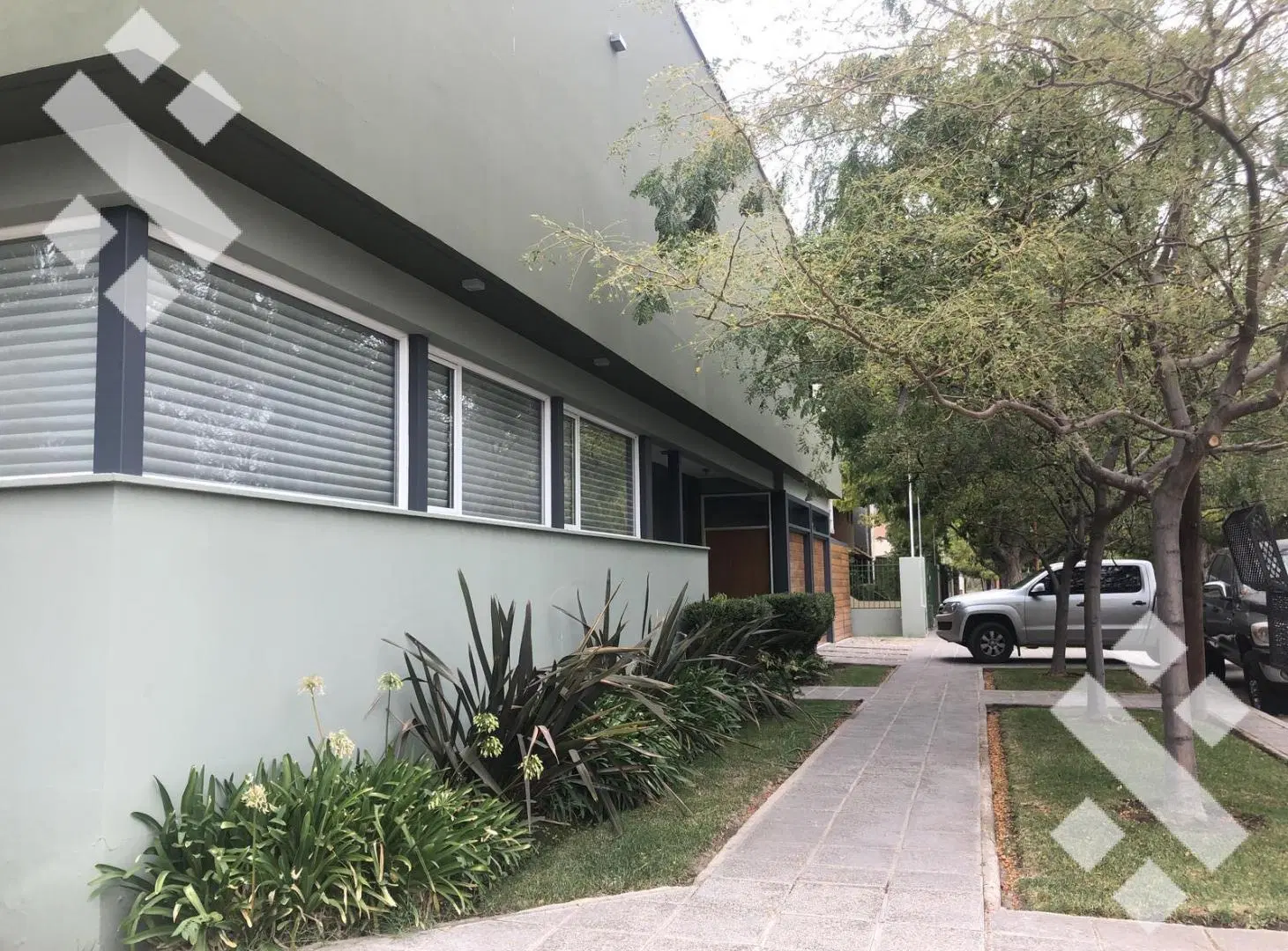En Venta | Casa de 4 Dormitorios | Barrio el Manzanar de Cipolletti 3