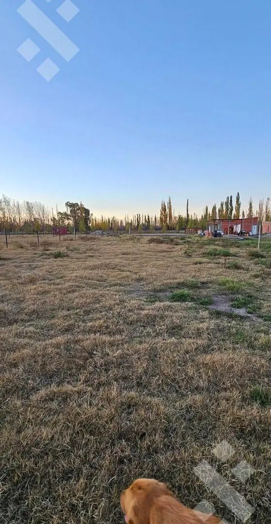 EN VENTA | TERRENO 1800 M² | BARRIO SEMI PRIVADO | GRAL. FERNÁNDEZ ORO 5