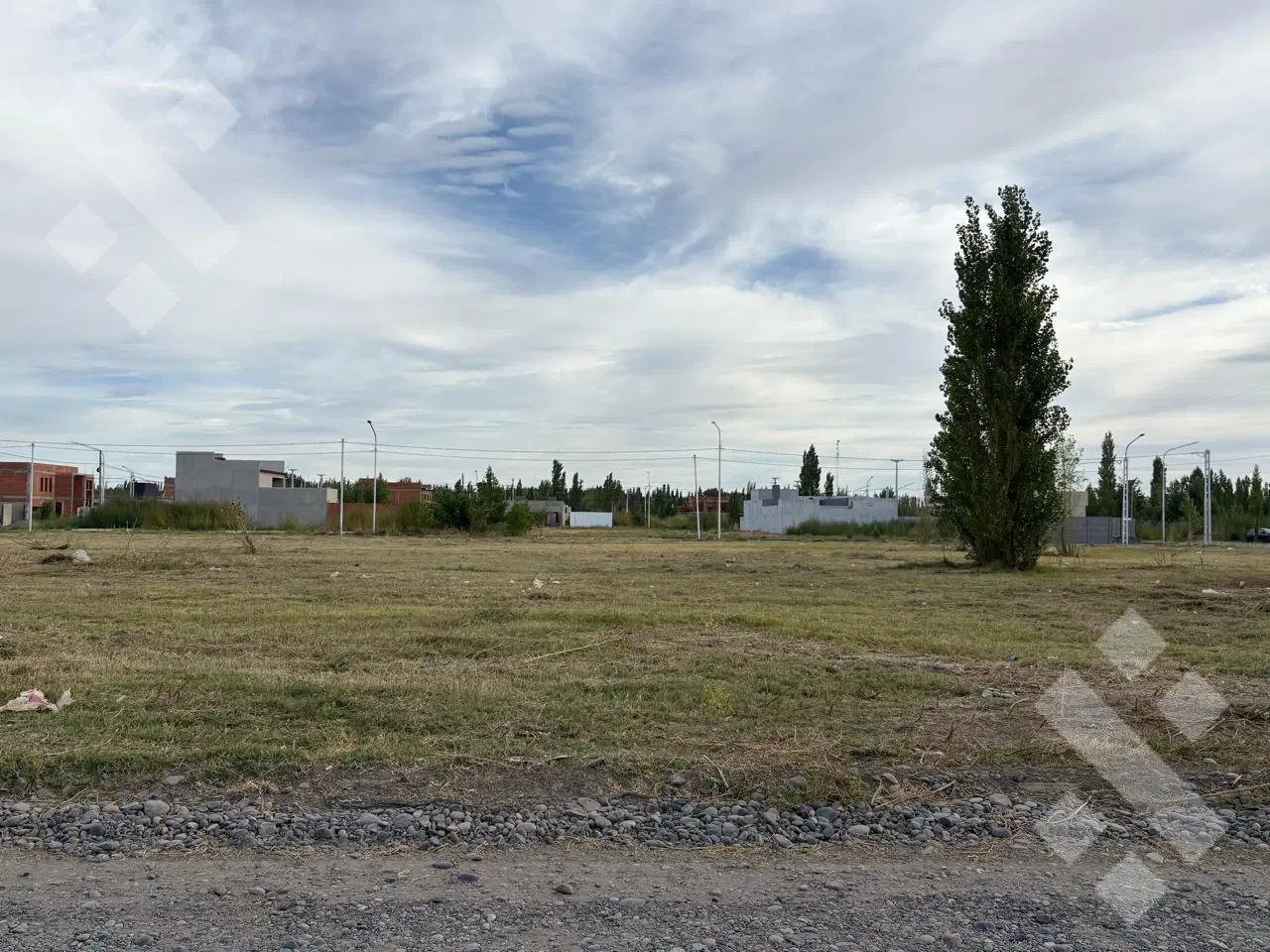 En Venta | Lotes de 352 m2 en Esquina | Barrio Los Cedros III | Plottier 4