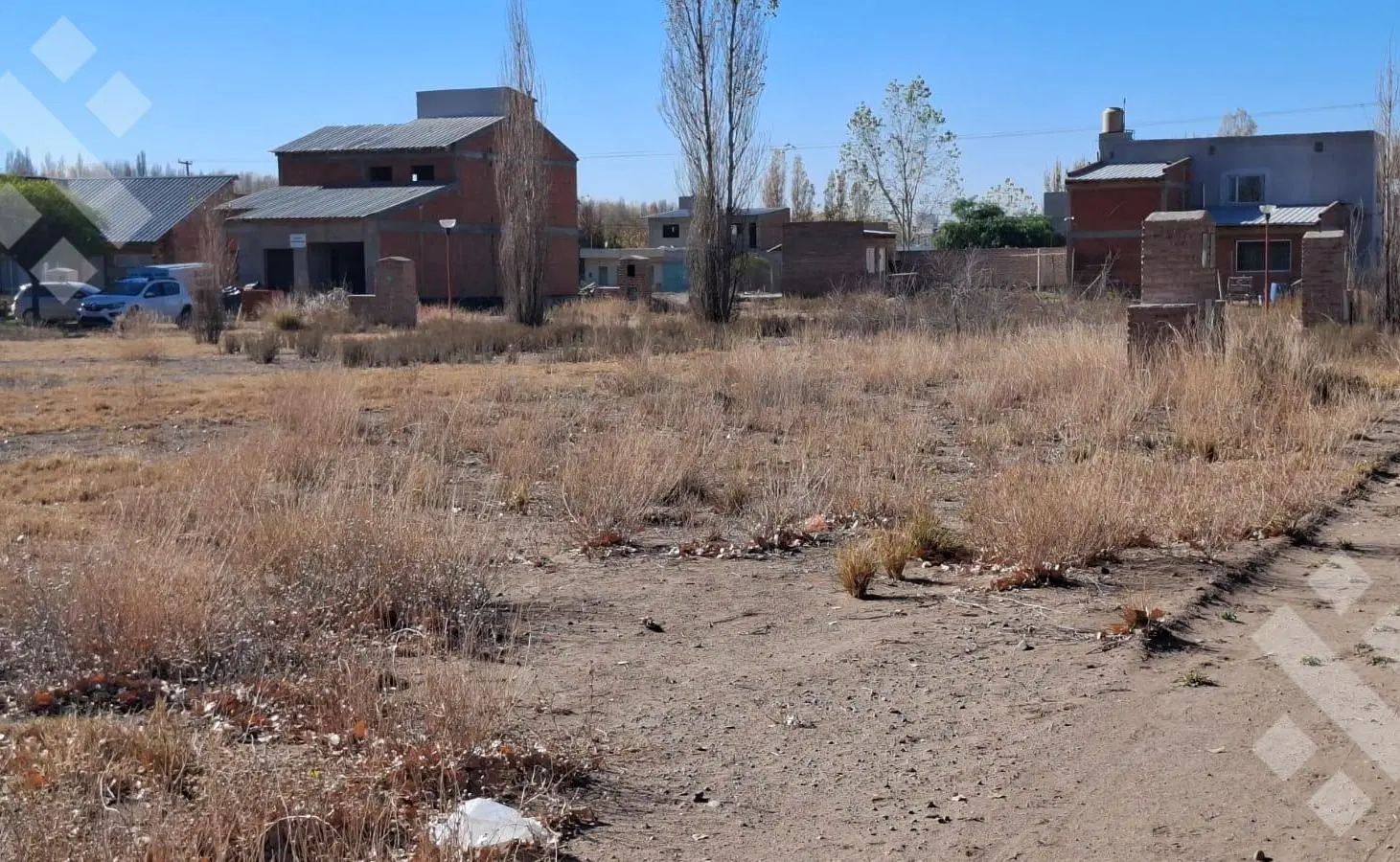 En Venta | Lote de 347 m2 | B° Los Cerezos II | Plottier 5