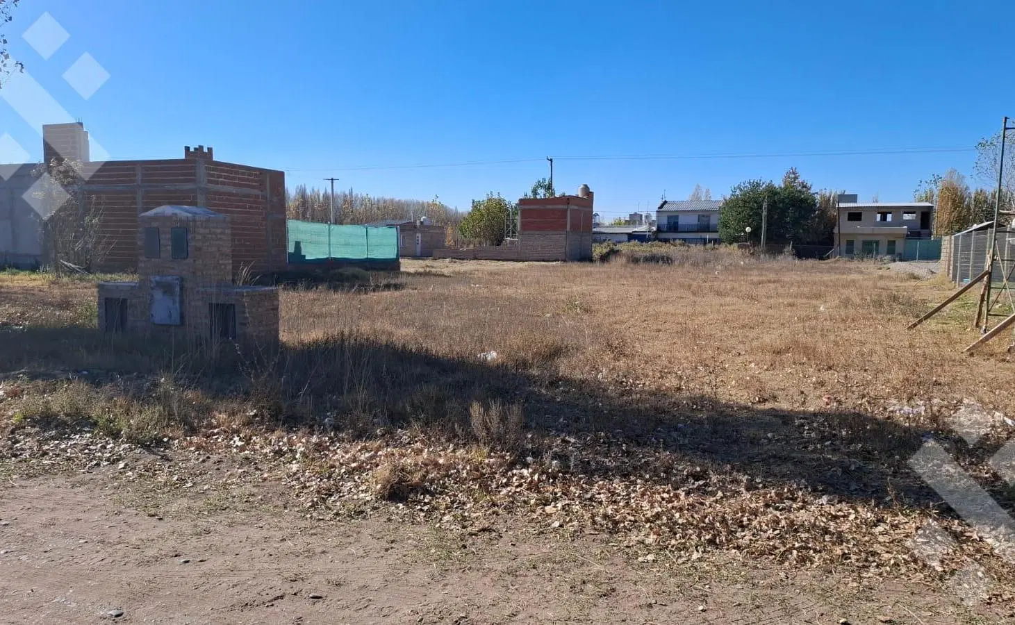 En Venta | Lote de 347 m2 | B° Los Cerezos II | Plottier 3