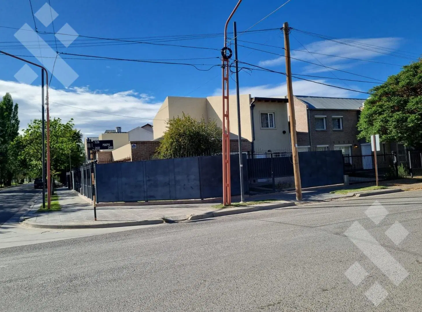 CASA APTO CREDITO EN BARRIO EL MANZANAR - CIPOLLETTI - RIO NEGRO 3