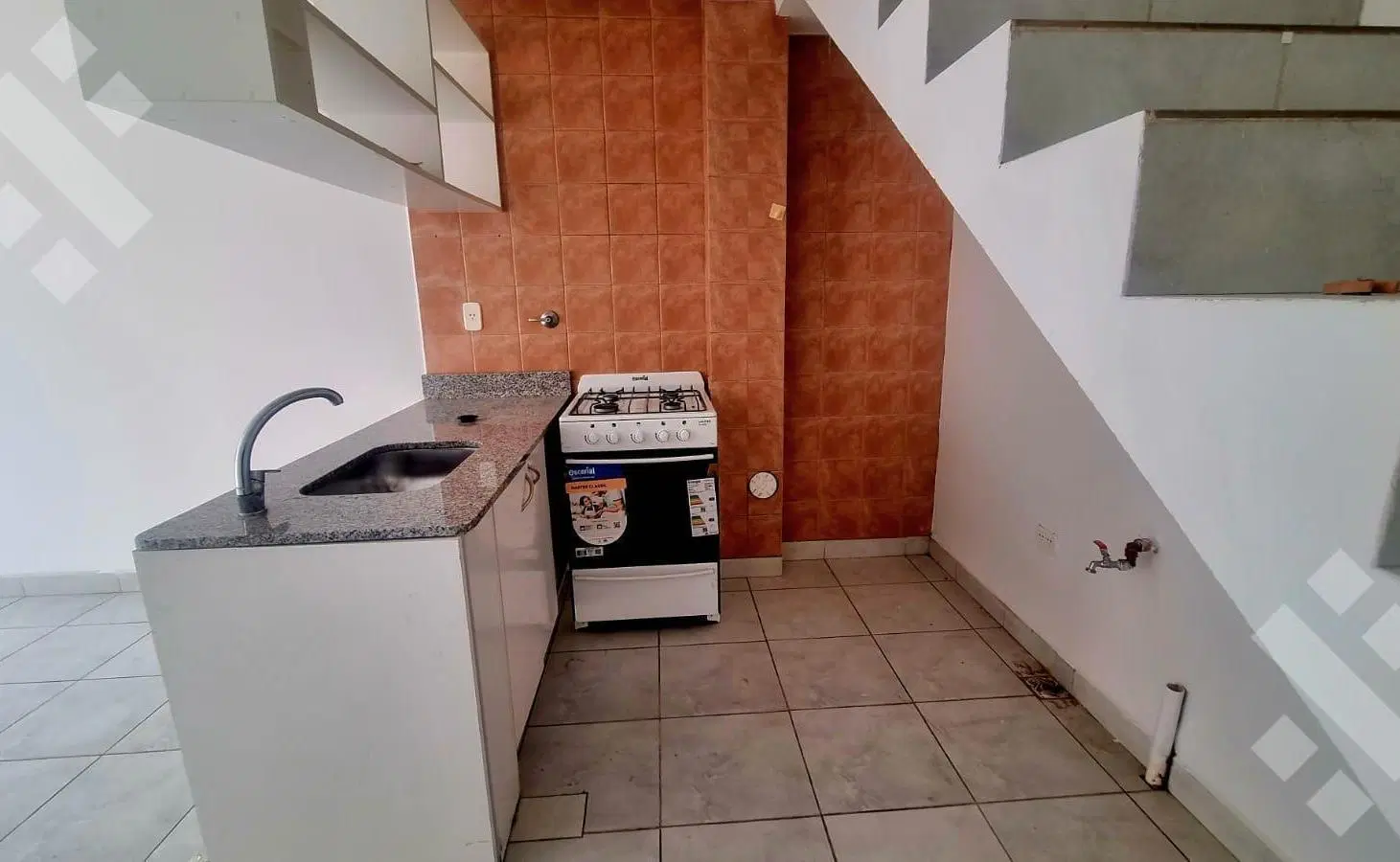 Departamento de 1 dormitorio en venta Cipolletti 2