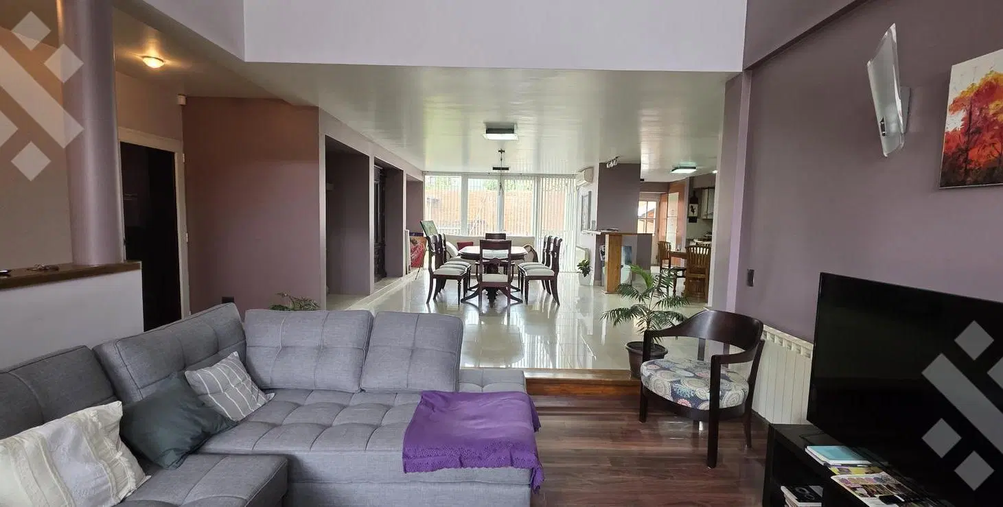 VENTA CASA 4 DORMITORIOS - B° LOS TORDOS, CIPOLLETTI 4