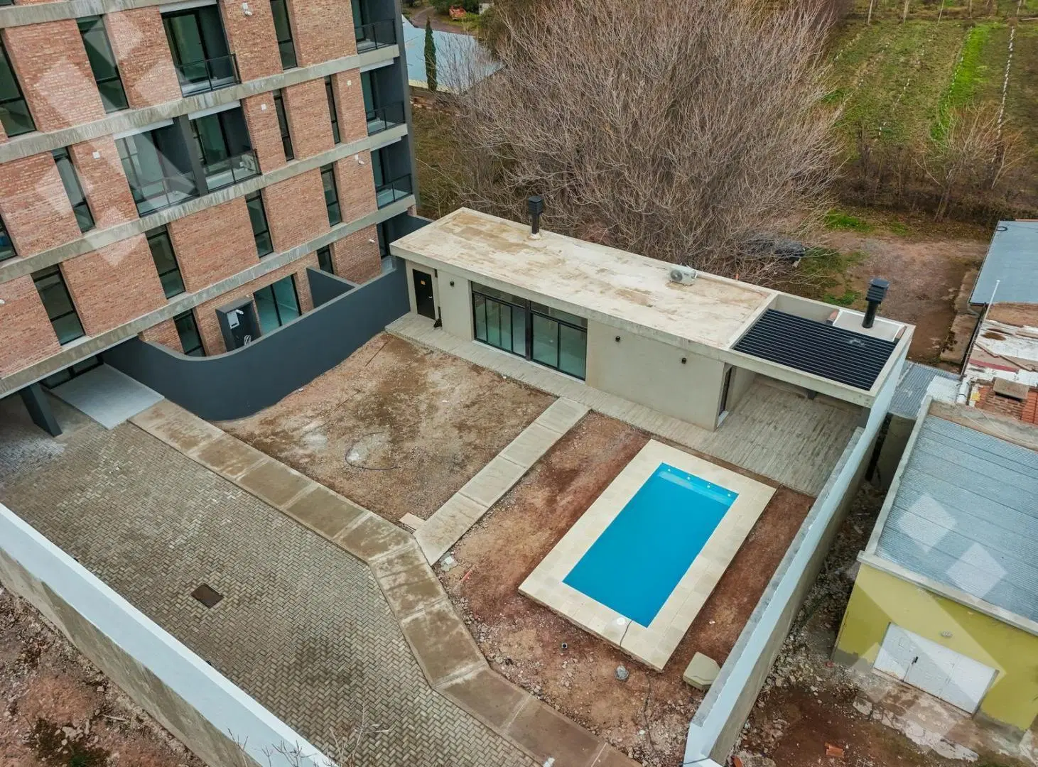 Venta departamento un dormitorio sobre Ruta 7 Centenario 4
