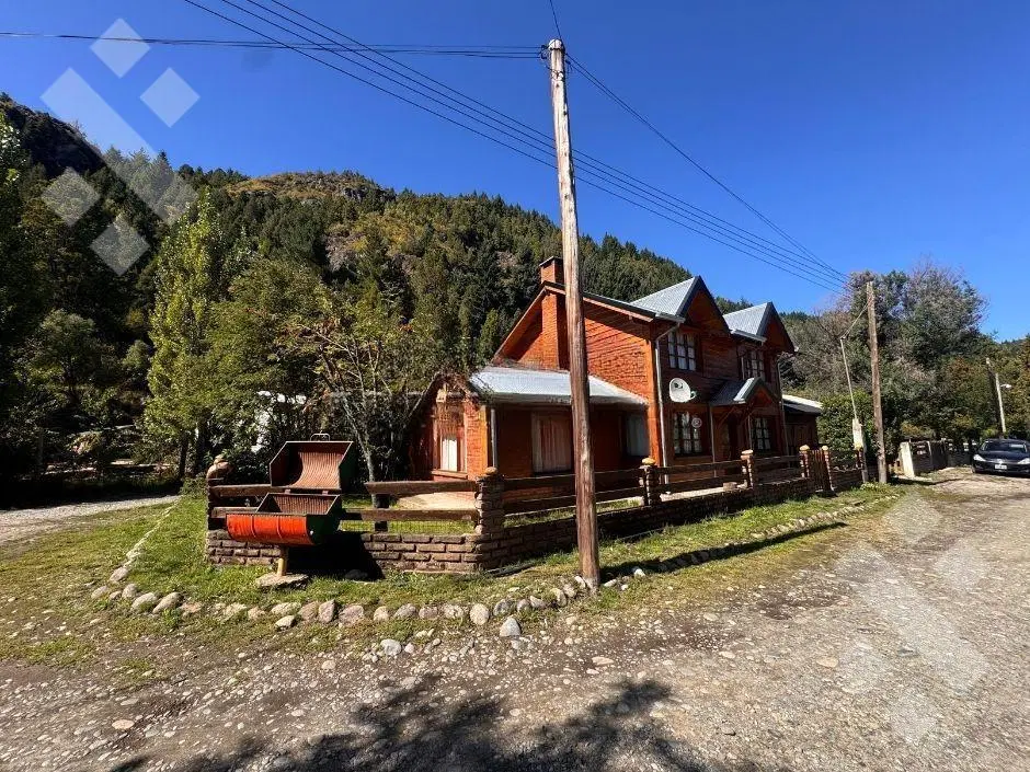En Venta | Cabaña de 3 Dormitorios | Amoblada | Lago Puelo | Chubut 3