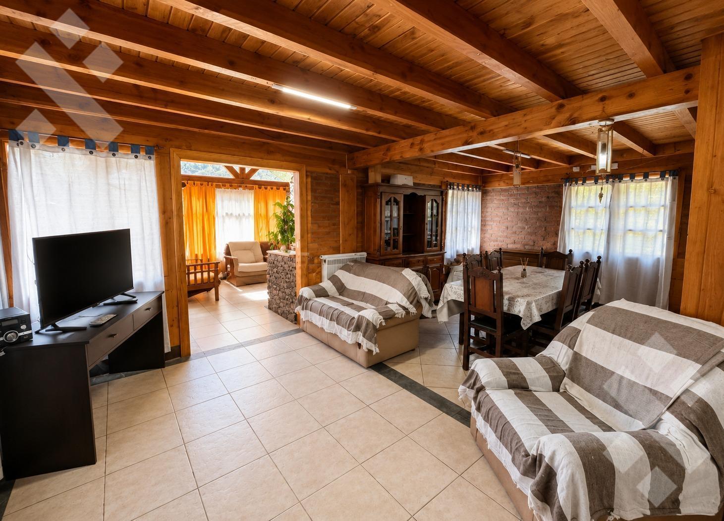 En Venta | Cabaña de 3 Dormitorios | Amoblada | Lago Puelo | Chubut