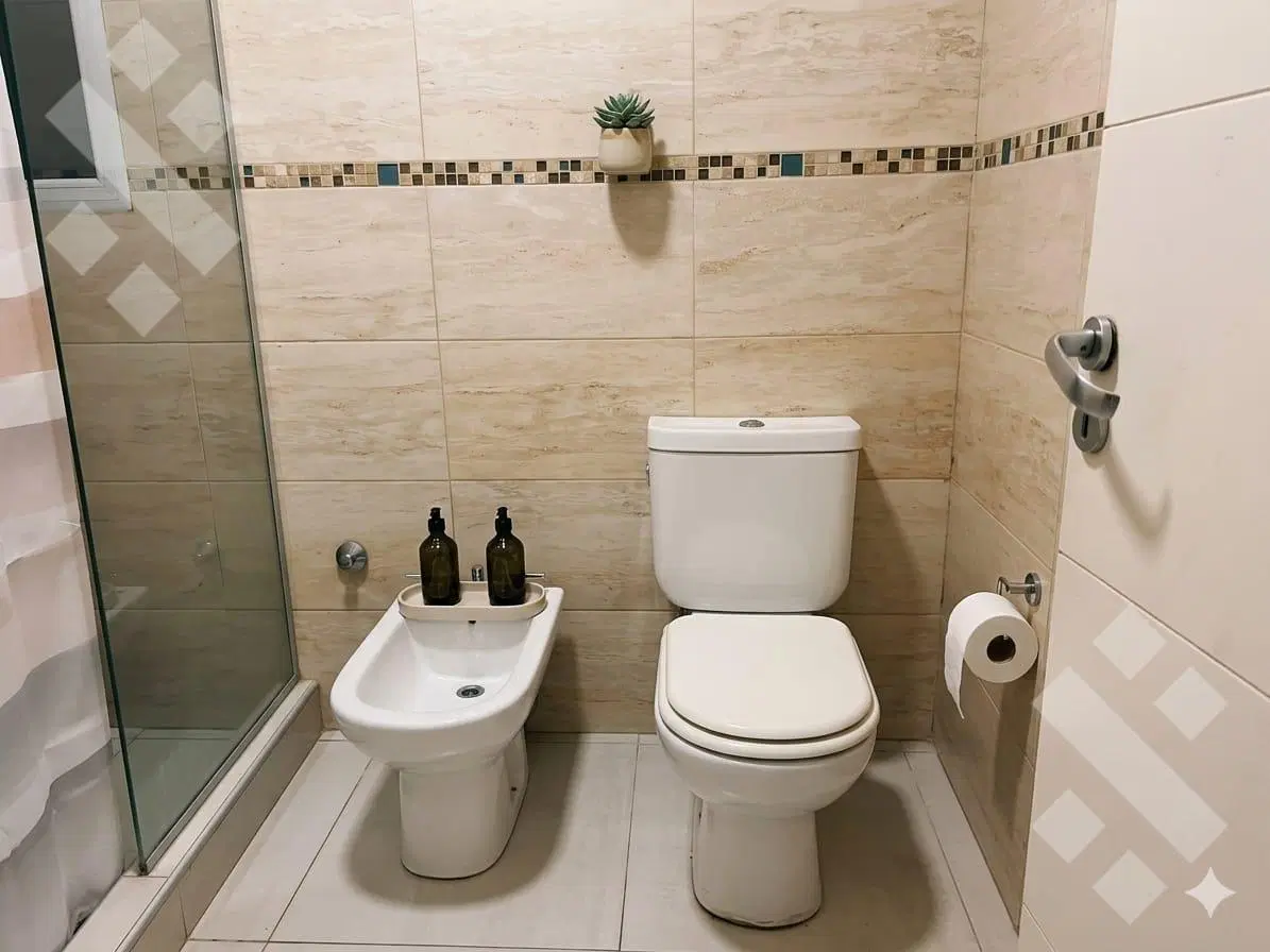 VENTA - CASA 3 DORMITORIOS - B° LA HERMINIA - CIPOLLETTI 5