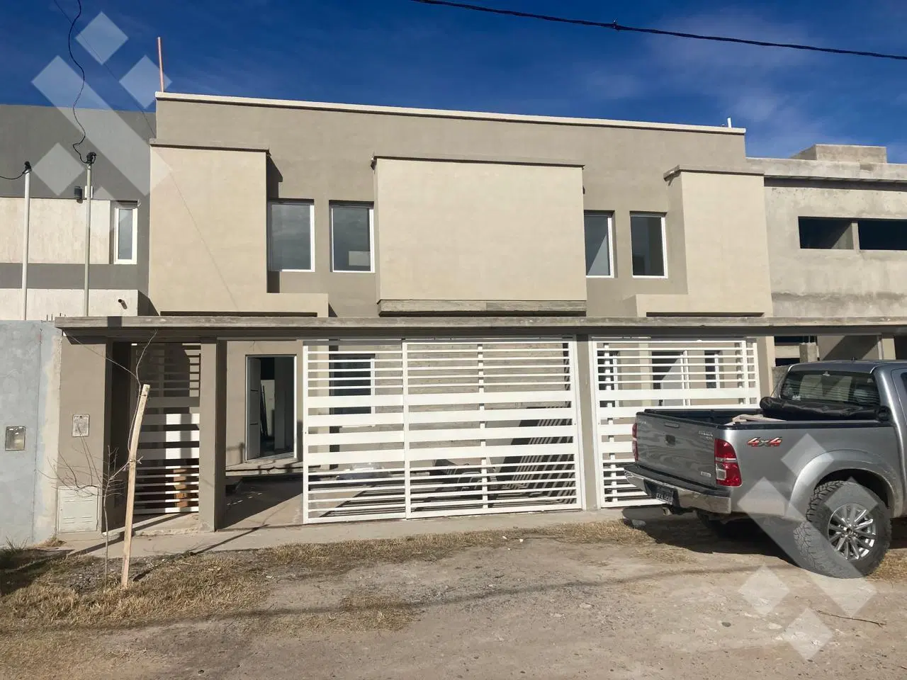 Venta de Duplex en barrio Altos del Limay calle Ernesto Sabato 1270sa 2
