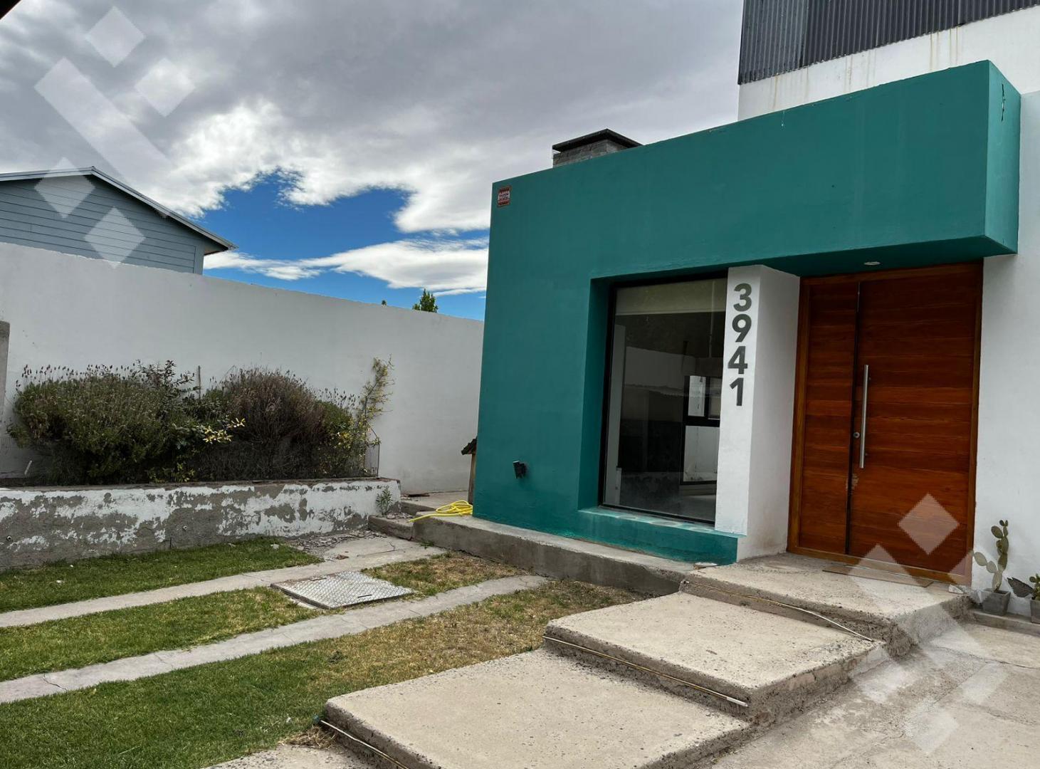 VENTA CASA 2 DORMITORIOS (APTA CRÉDITO HIPOTECARIO) - B° ENTRE AGUAS, GENERAL ROCA