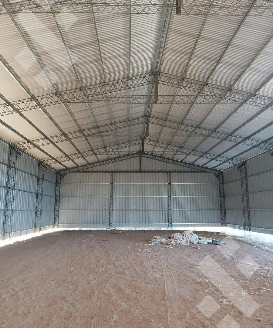 En venta, Galpon de 450 m2 cubiertos, en Parque industrial Centenario 5