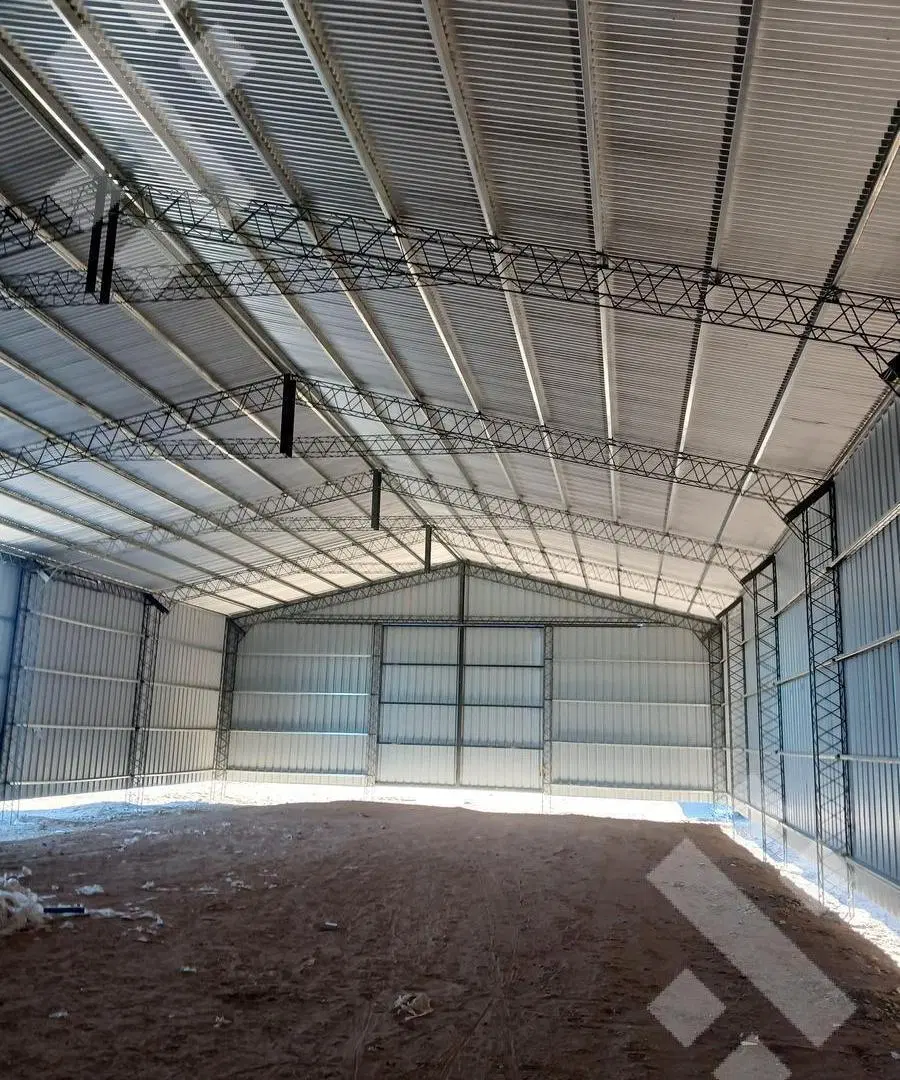 En venta, Galpon de 450 m2 cubiertos, en Parque industrial Centenario 3