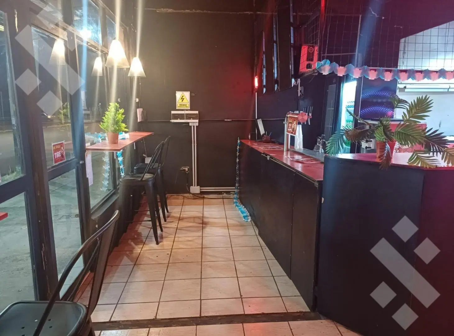 VENTA - COMPLEJO COMERCIAL 2 LOCALES   MONOAMBIENTE - CENTRO, ALLEN 3