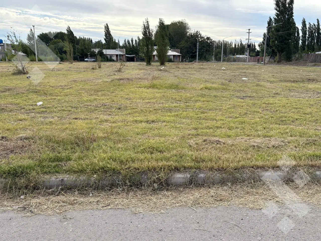 En Venta | Lotes de 360 m2 | Barrio Los Cedros III | Plottier 8