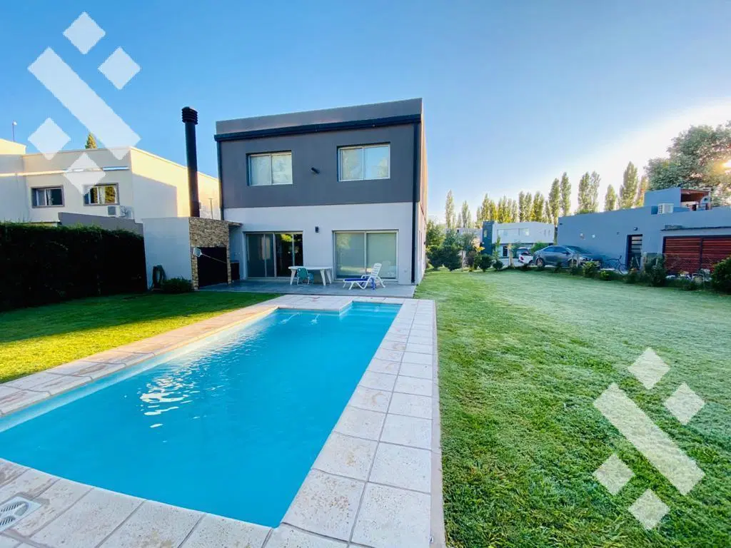 Casa - Plottier 3