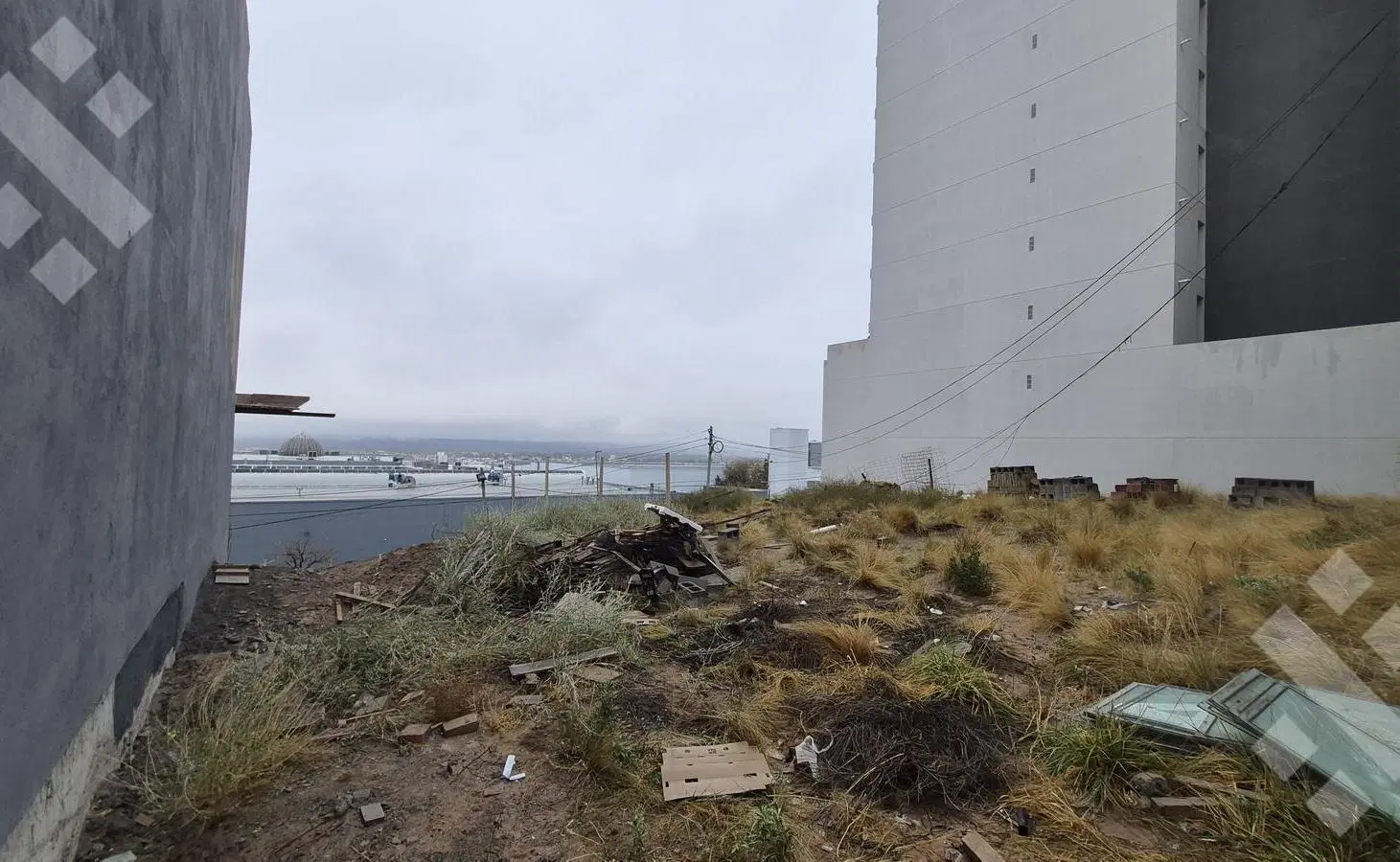 Venta edificio Comercial y terreno apto desarrollo con PROYECTO APROBADO. Neuquen Capital. 5