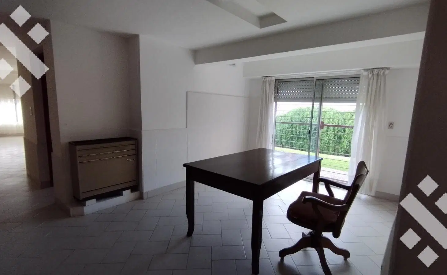 En Alquiler | Casa de 3 Dormitorios | Santa Genovena | Apto Comercial 5