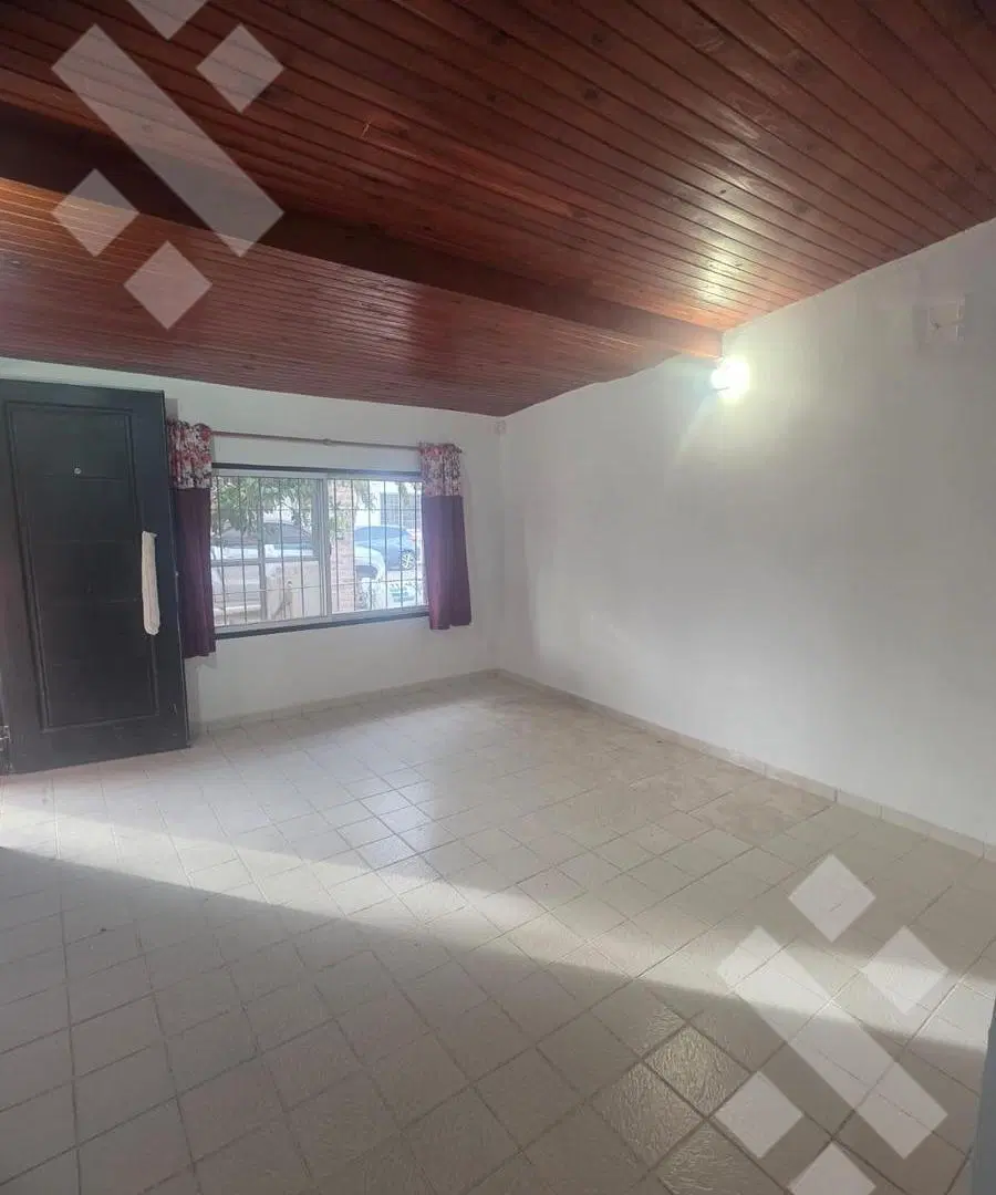 En Alquiler | Casa de 2 Dormitorios | Barrio Los Canales | Plottier 5