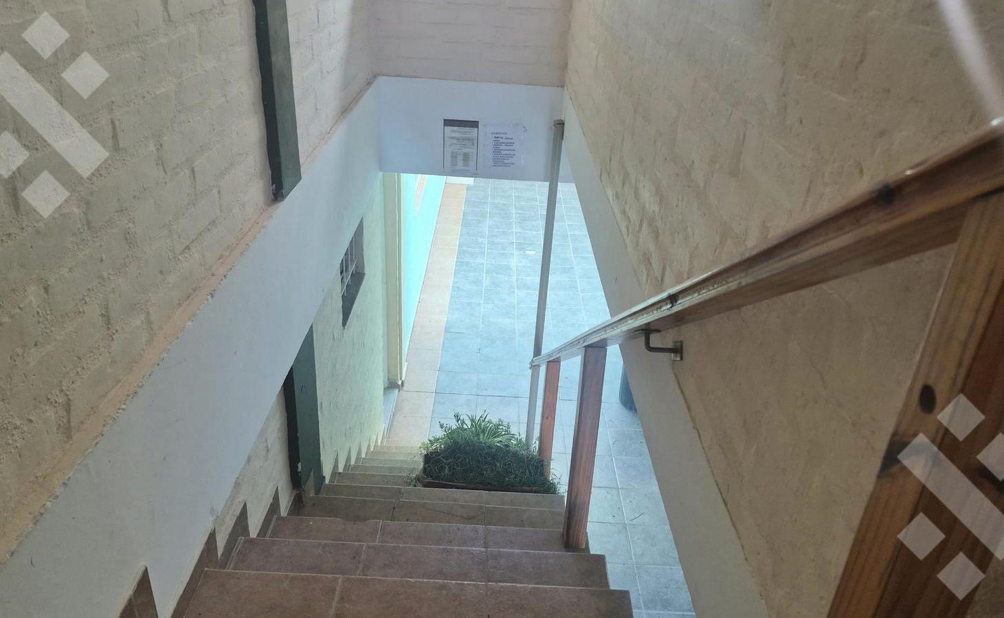 Foto de COMPLEJO EN VENTA (O ALQUILER), CON 20 DEPARTAMENTOS OPERATIVOS, A 350, imagen 2