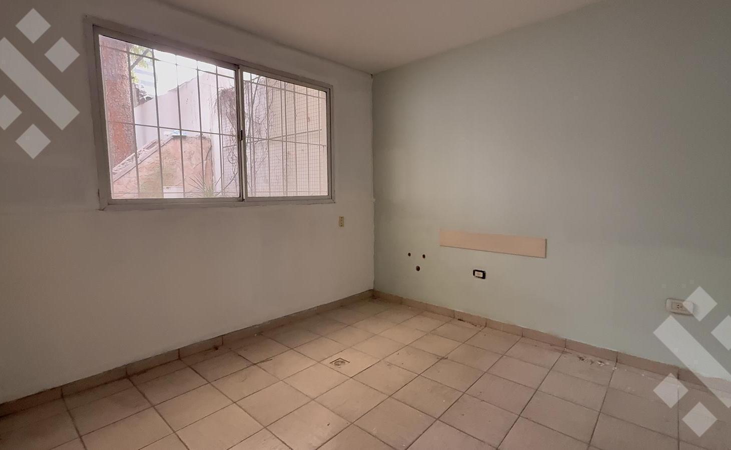Foto de ALQUILER Clínica 6 Consultorios Laboratorio | Área Centro Neuquén, imagen 3