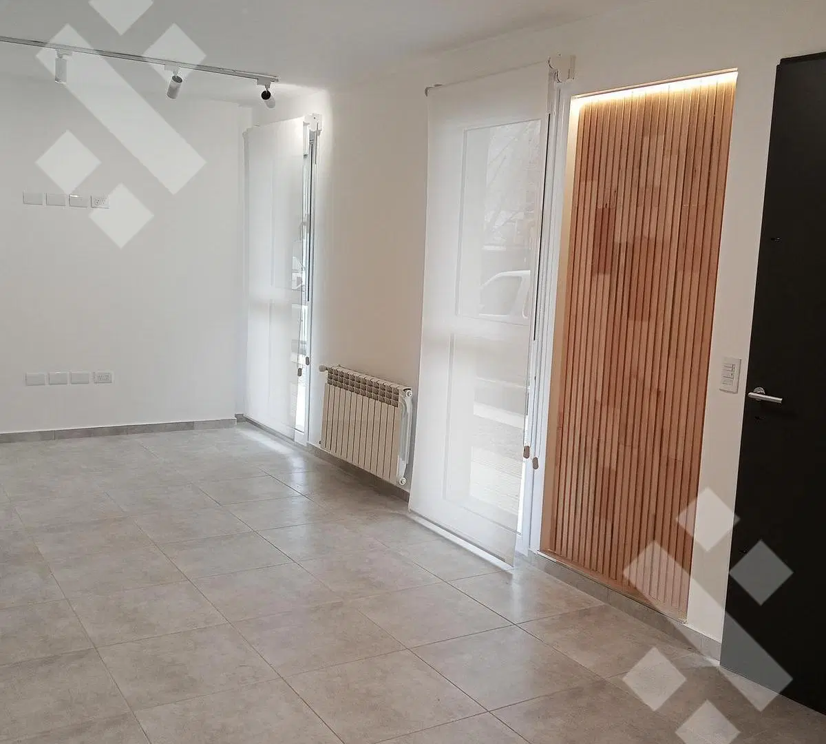 ALQUILER DE DUPLEX  A ESTRENAR, DOS DORMITORIOS / Bº MERCANTILES 4