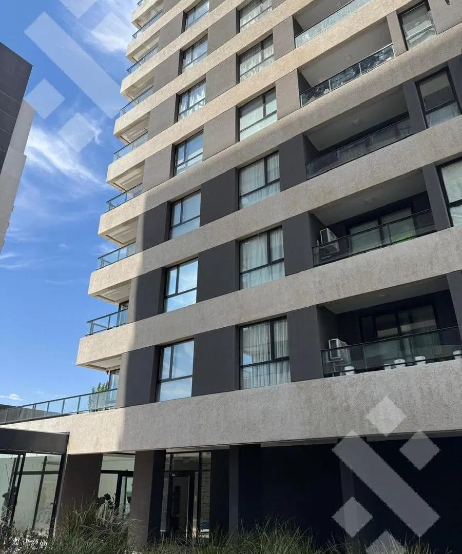 En Alquiler | Departamento de 2 Dormitorios | Edificio Pioneros Suites | Amoblado | Neuquén 2