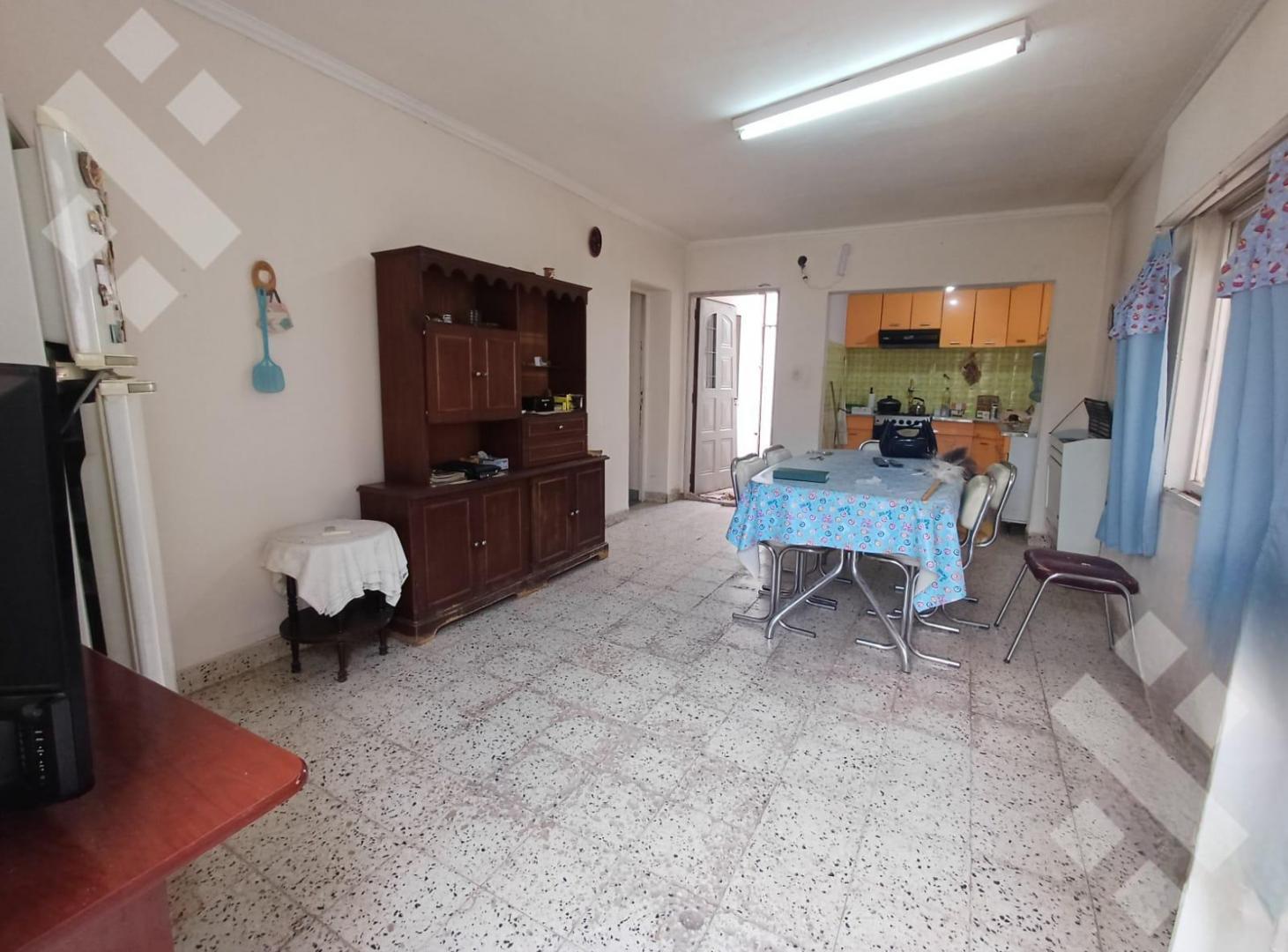 Foto de VENTA CASA 3 DORM ALLEN PARA VIVIENDA, AMPLIACIÓN O INVERSIÓN, imagen 3