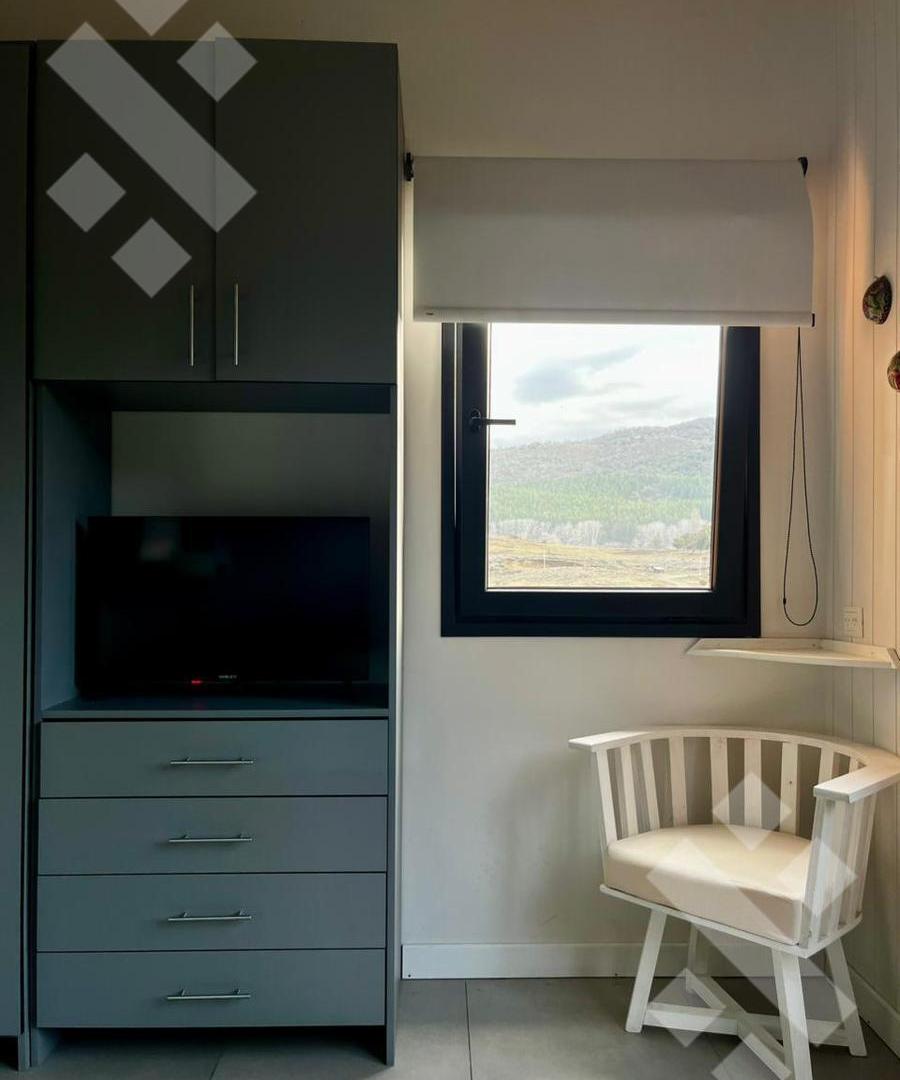 Foto de ALQUILER PERMANENTE casa amueblada en Noregon, San Martín de los Andes, imagen 2