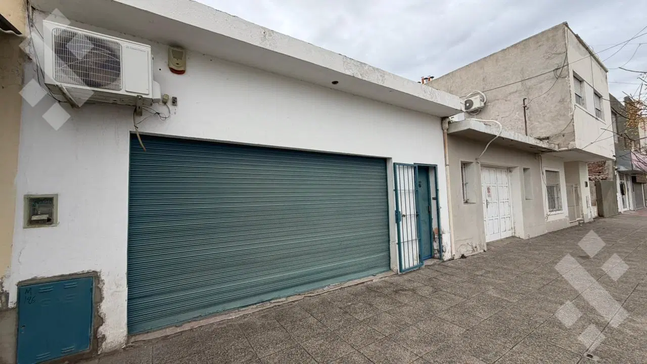 CASA 3 DORM   LOCAL COMERCIAL - B° MARIANO MORENO,  NEUQUÉN 3