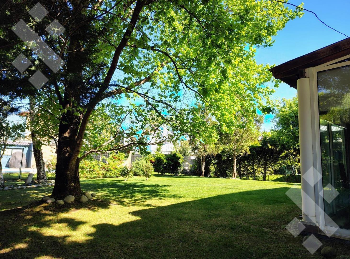 Foto de En Venta | Casa de 3 Dormitorios | Barrio Rincón Club de Campo | Neuquén, imagen 3