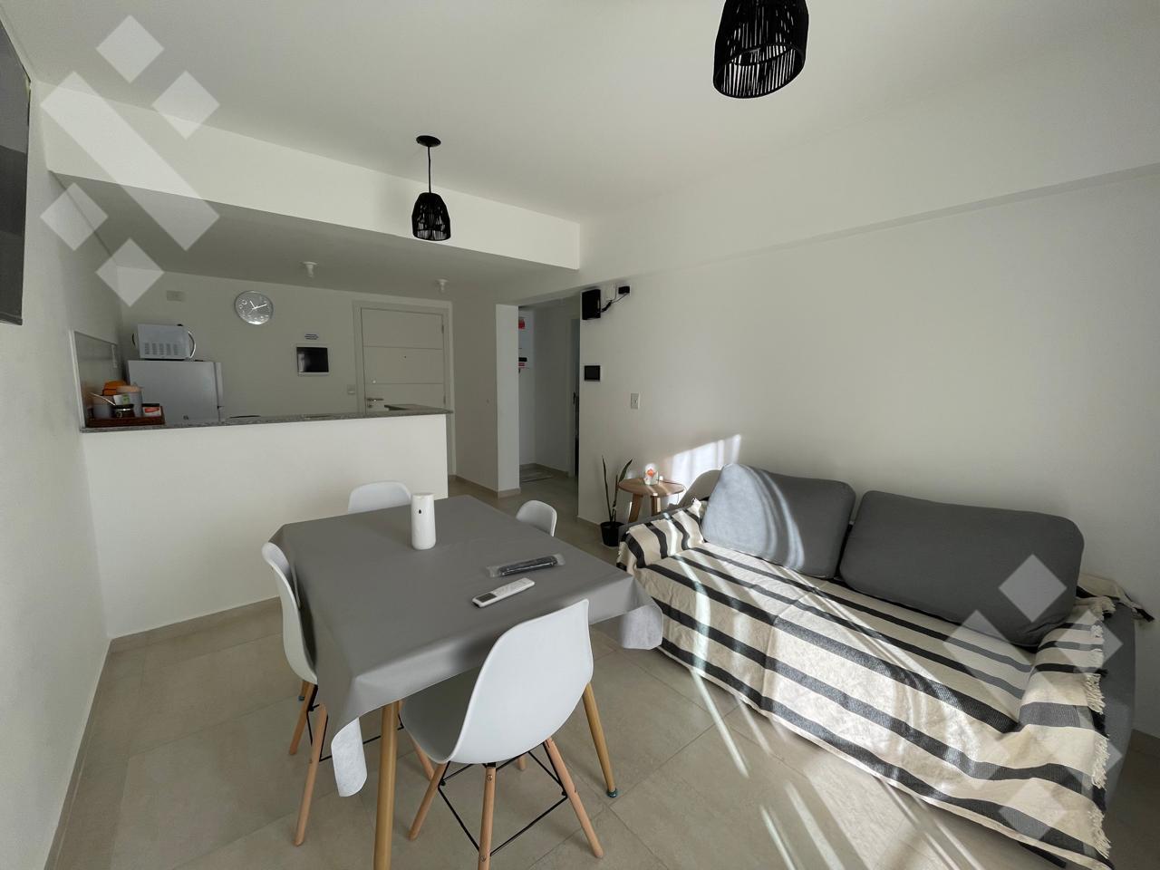 Foto de ALQUILER DEPARTAMENTO 1 DORMITORIO AMOBLADO - AREA CENTRO OESTE, imagen 1