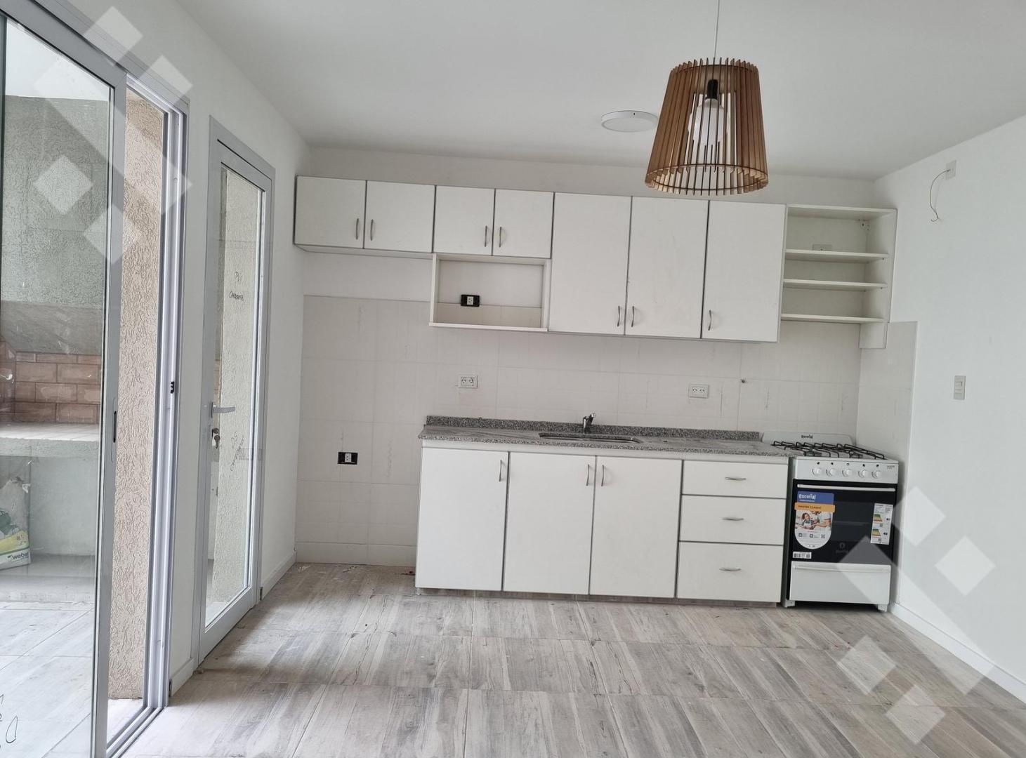 Foto de Casa en Ph venta Gral Fernandez Oro, imagen 3