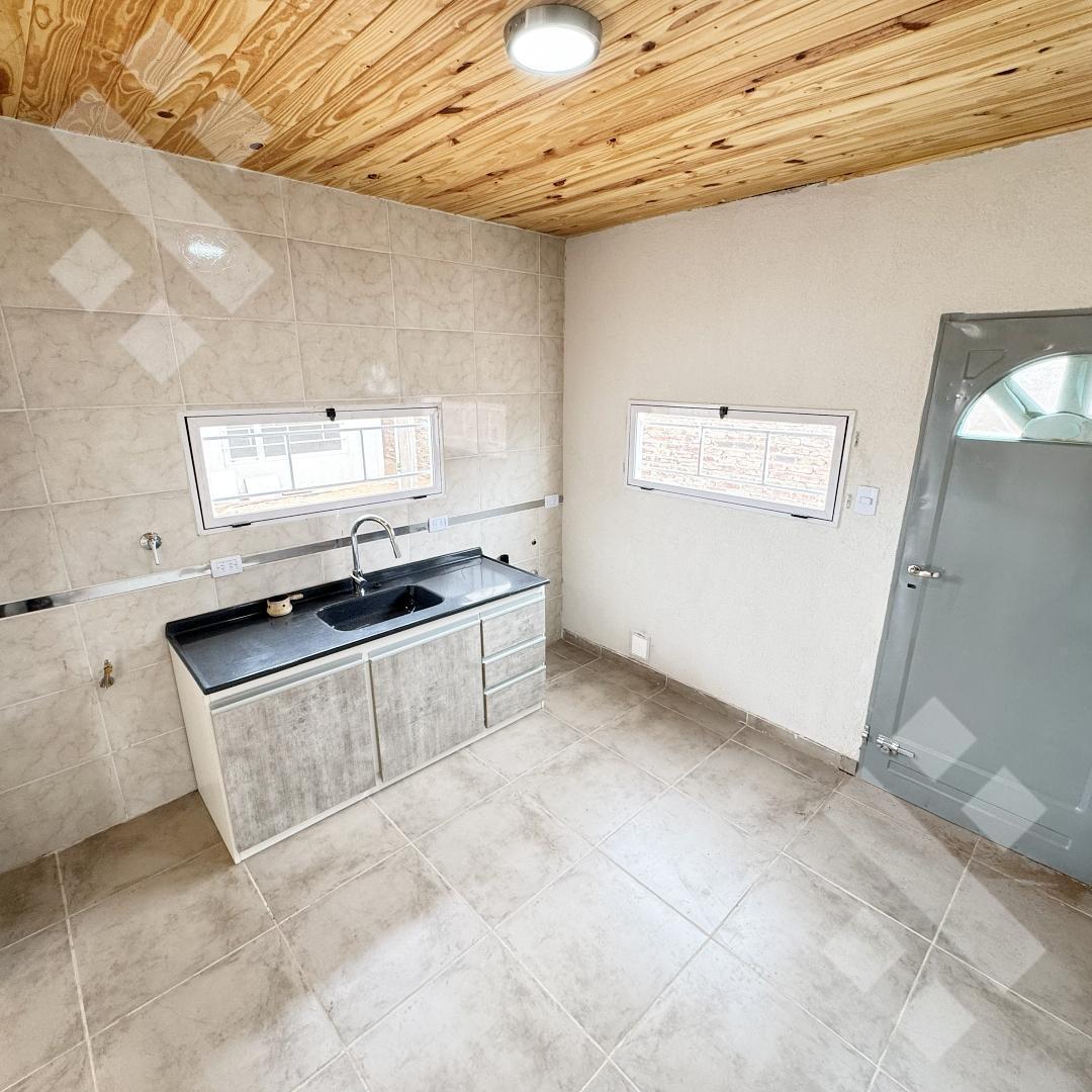 Foto de En Alquiler | Casa de 2 Dormitorios | A Estrenar | B° La Casona II | Plottier, imagen 5